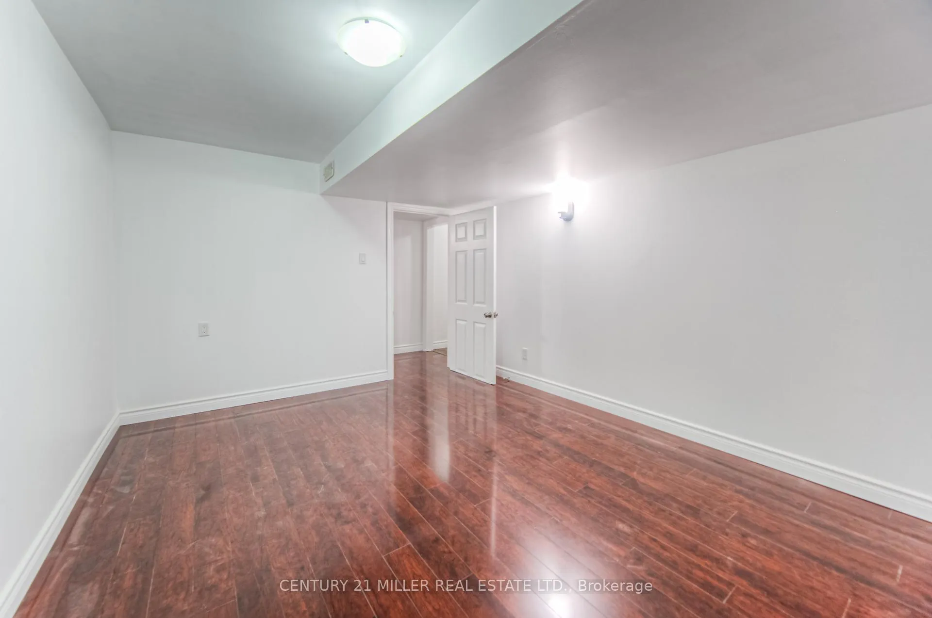 Photo 32 of 110 Gledhill Crescent, Hamilton, Gourley — HOMEH
