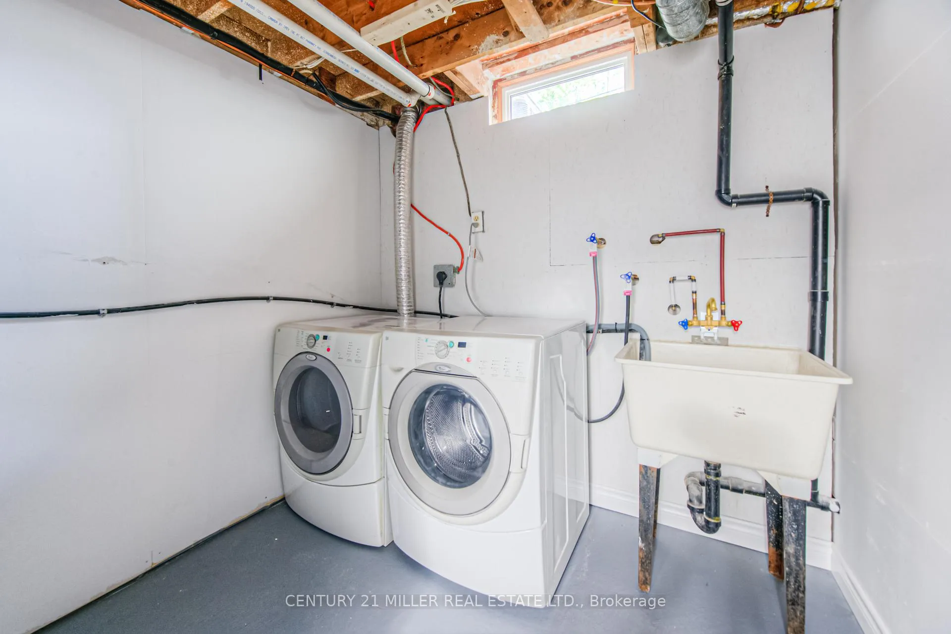 Photo 33 of 110 Gledhill Crescent, Hamilton, Gourley — HOMEH