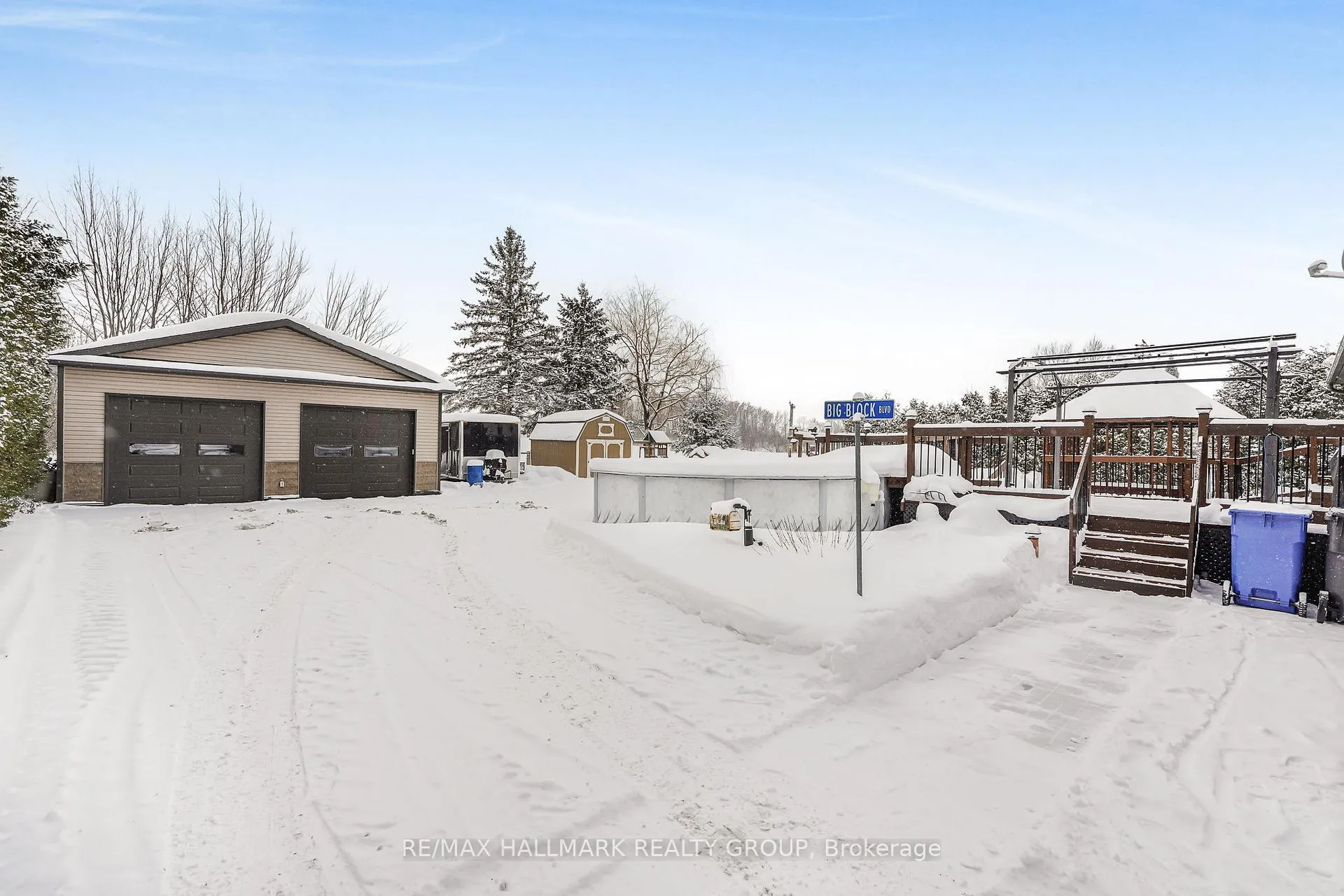 Photo 2 of 2431 Bay Road, Champlain, Champlain Twp — HOMEH
