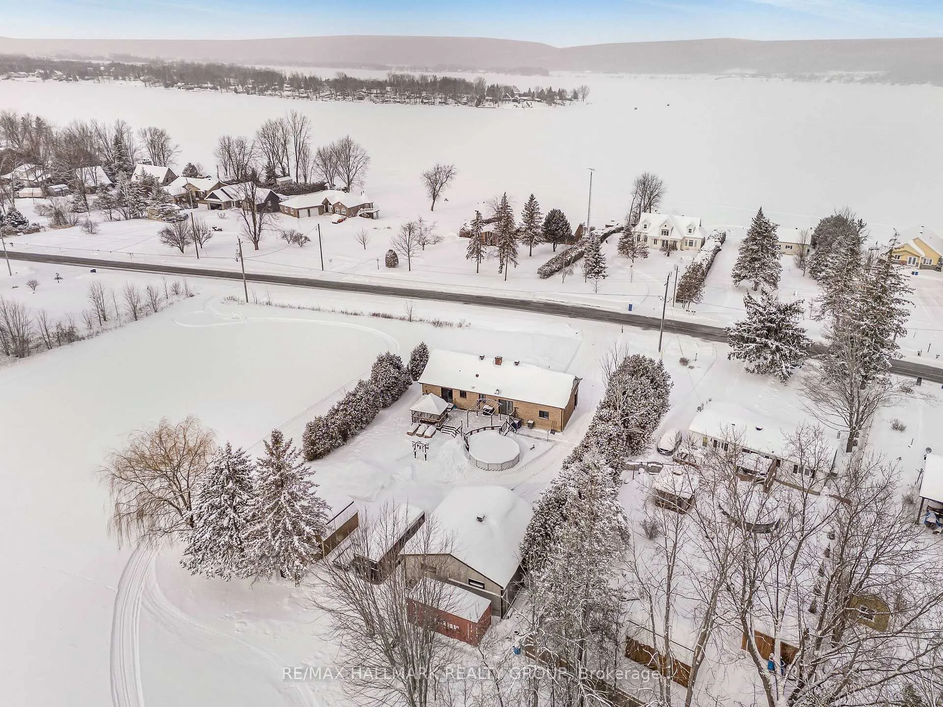 Photo 4 of 2431 Bay Road, Champlain, Champlain Twp — HOMEH
