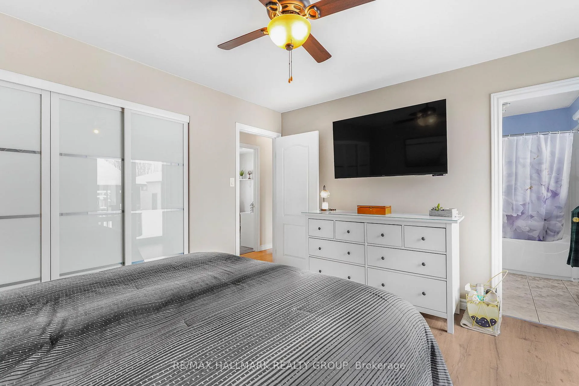 Photo 21 of 2431 Bay Road, Champlain, Champlain Twp — HOMEH