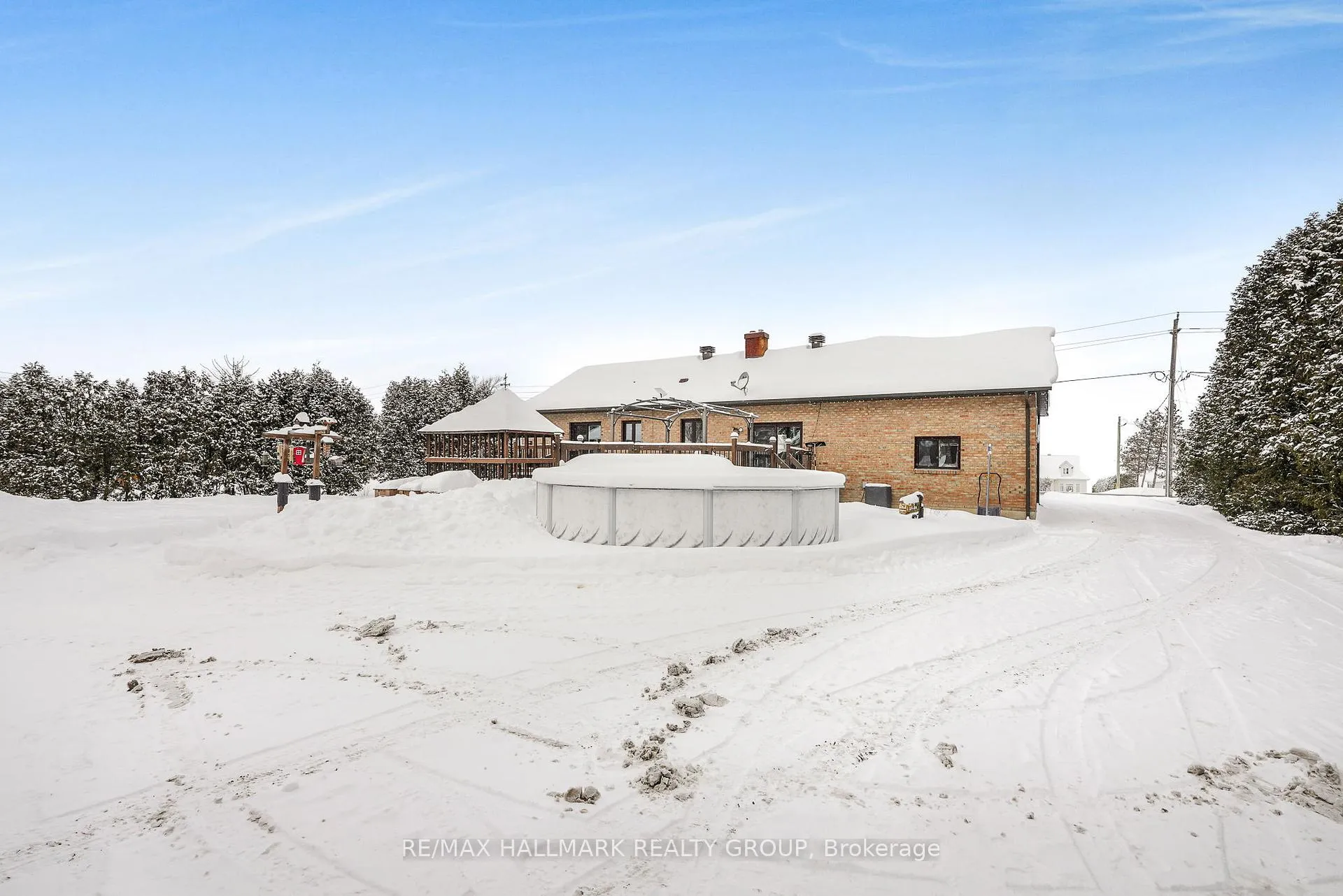 Photo 31 of 2431 Bay Road, Champlain, Champlain Twp — HOMEH