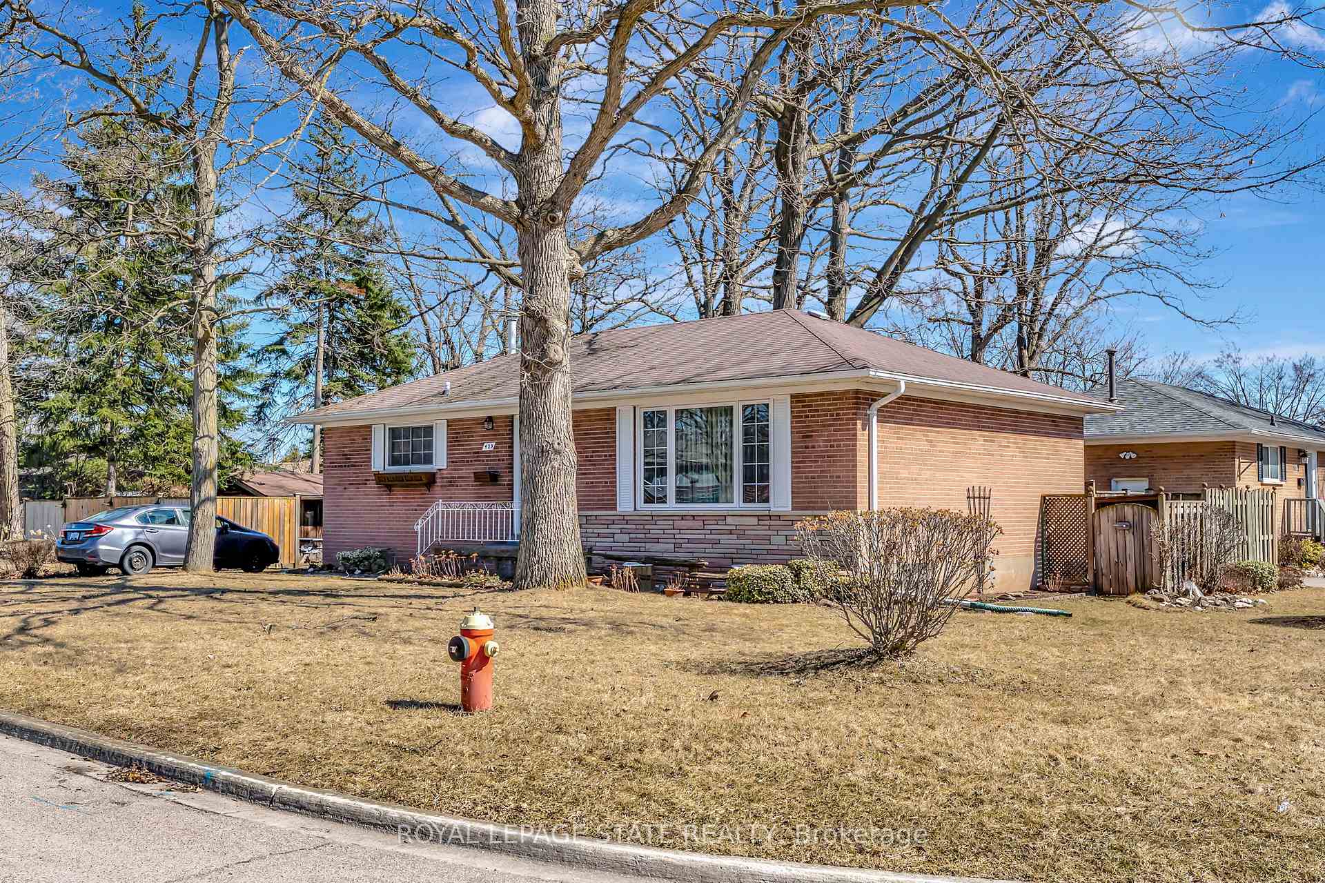 Photo 3 of 429 Norrie Crescent, Burlington, Appleby — HOMEH