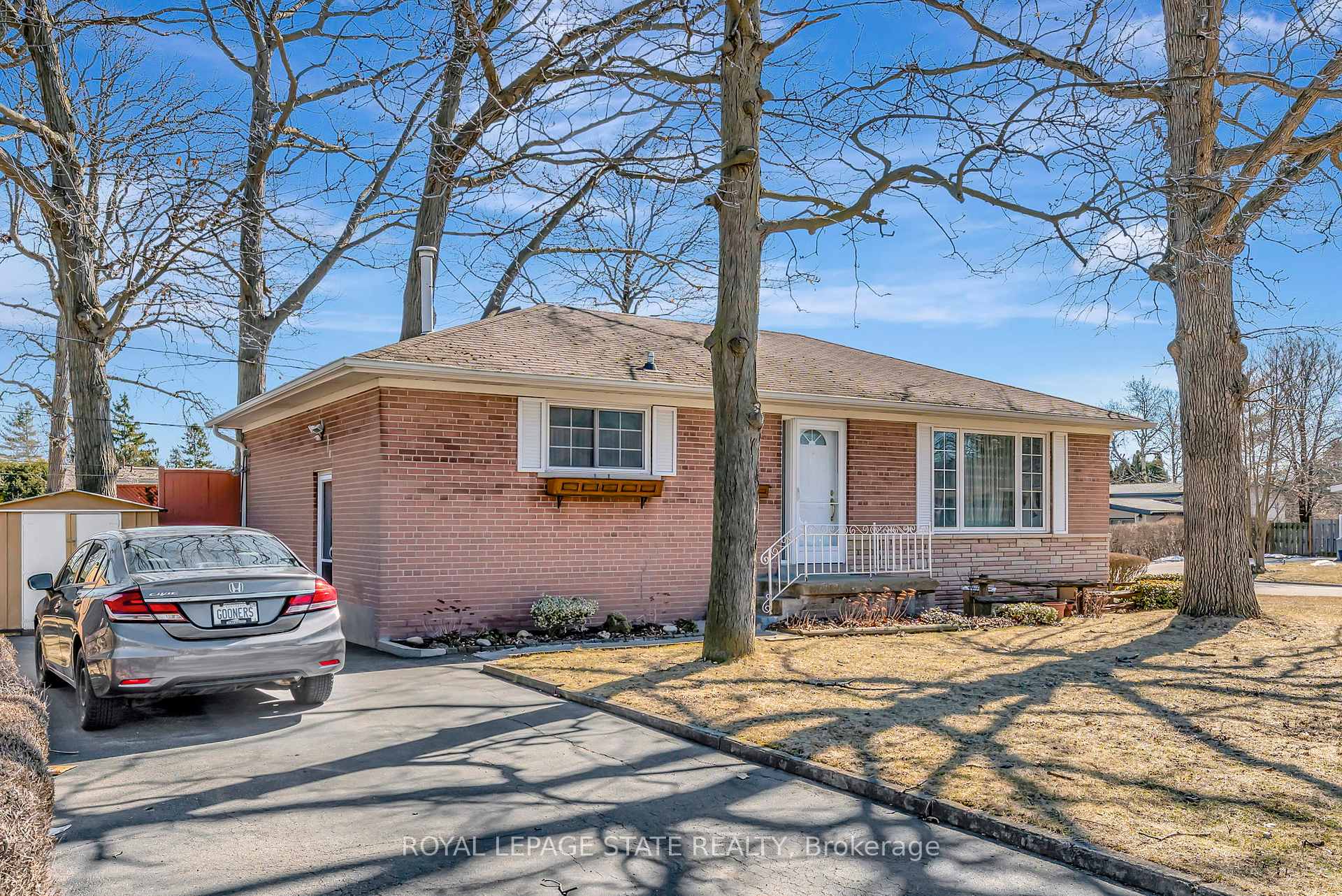 Photo 4 of 429 Norrie Crescent, Burlington, Appleby — HOMEH