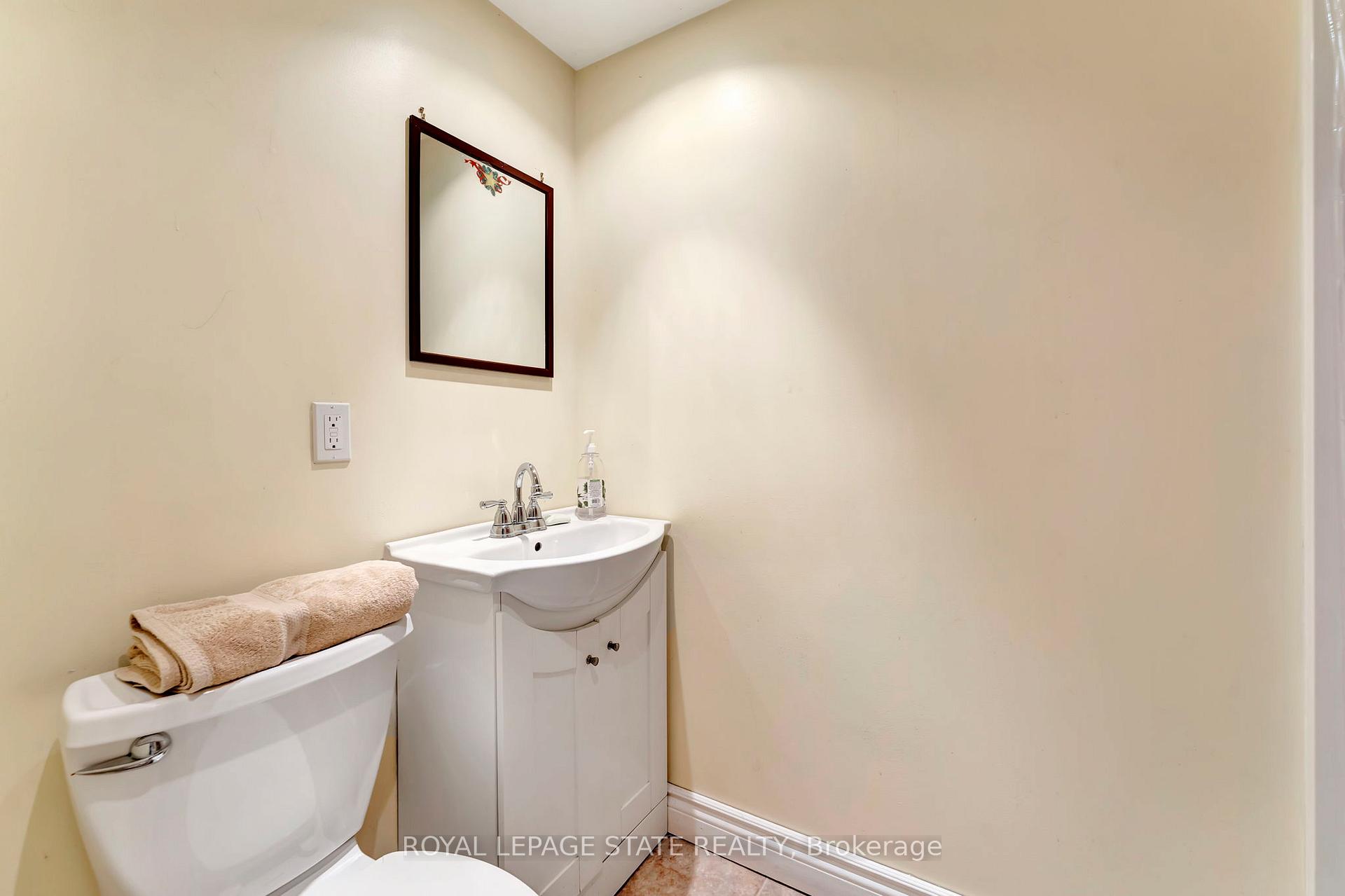Photo 16 of 429 Norrie Crescent, Burlington, Appleby — HOMEH