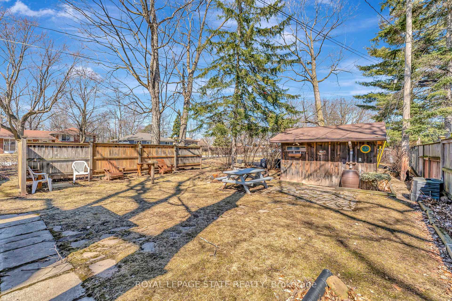 Photo 25 of 429 Norrie Crescent, Burlington, Appleby — HOMEH
