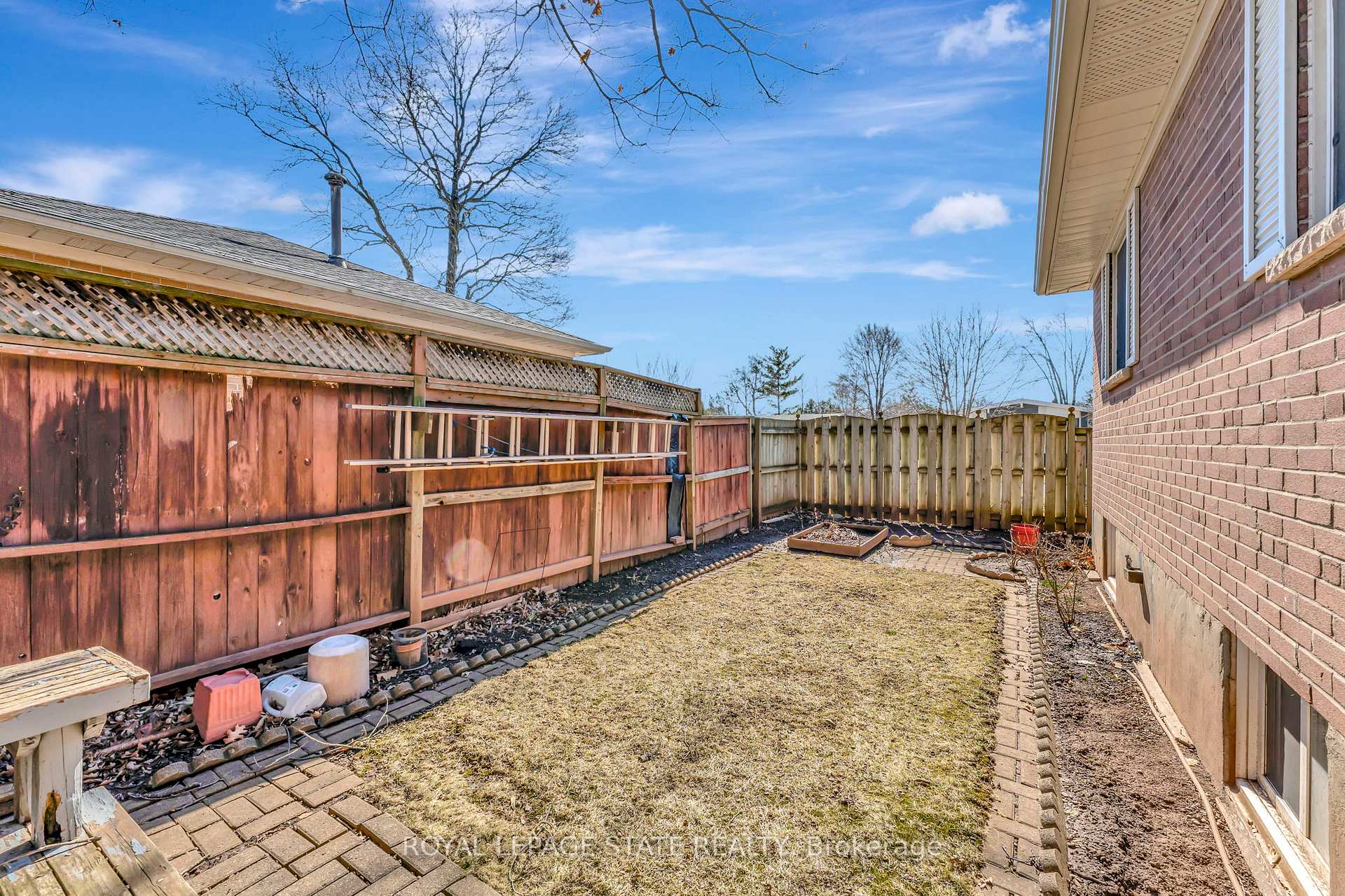 Photo 28 of 429 Norrie Crescent, Burlington, Appleby — HOMEH