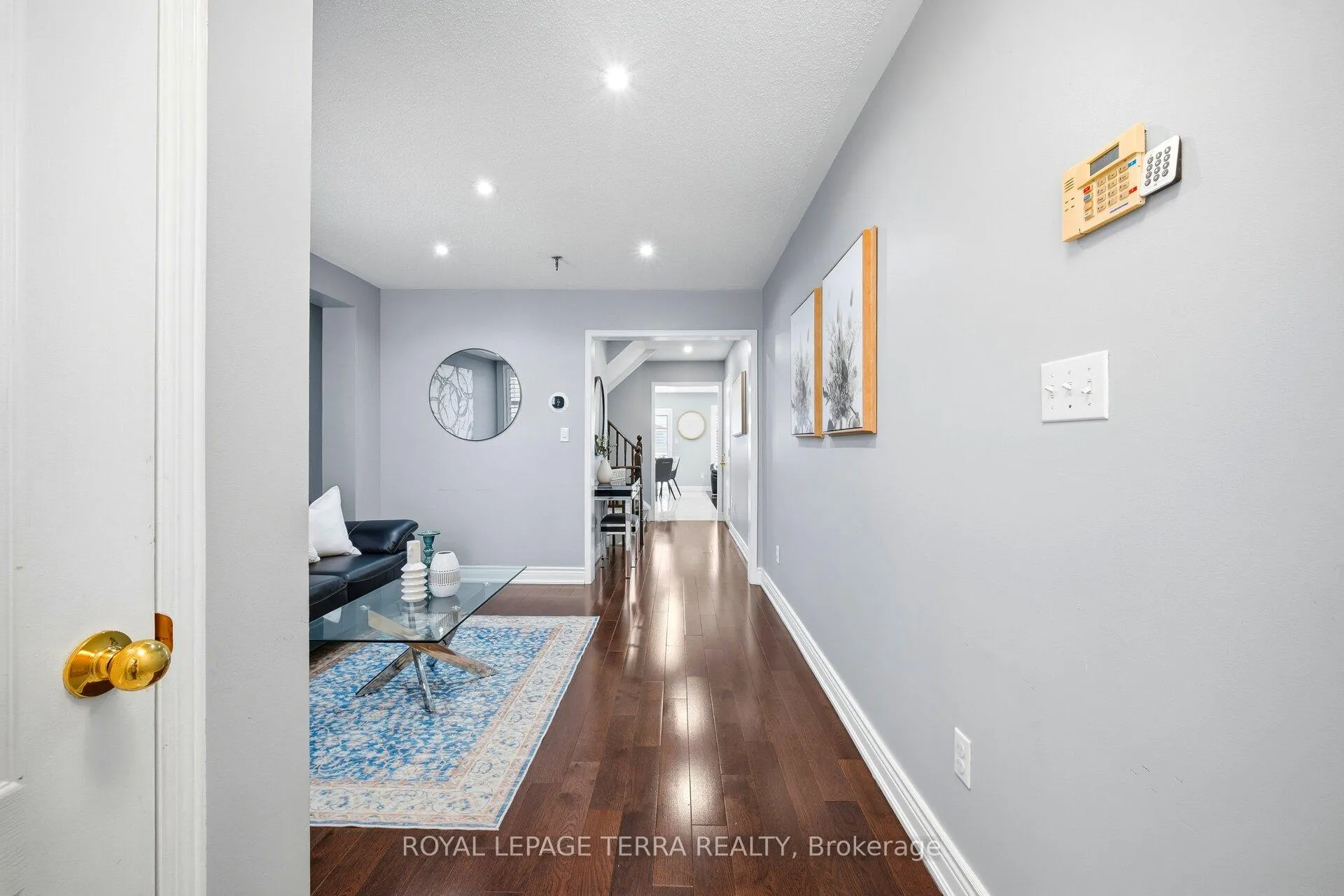 Photo 5 of 20 Boyd Crescent, Ajax, Northeast Ajax — HOMEH