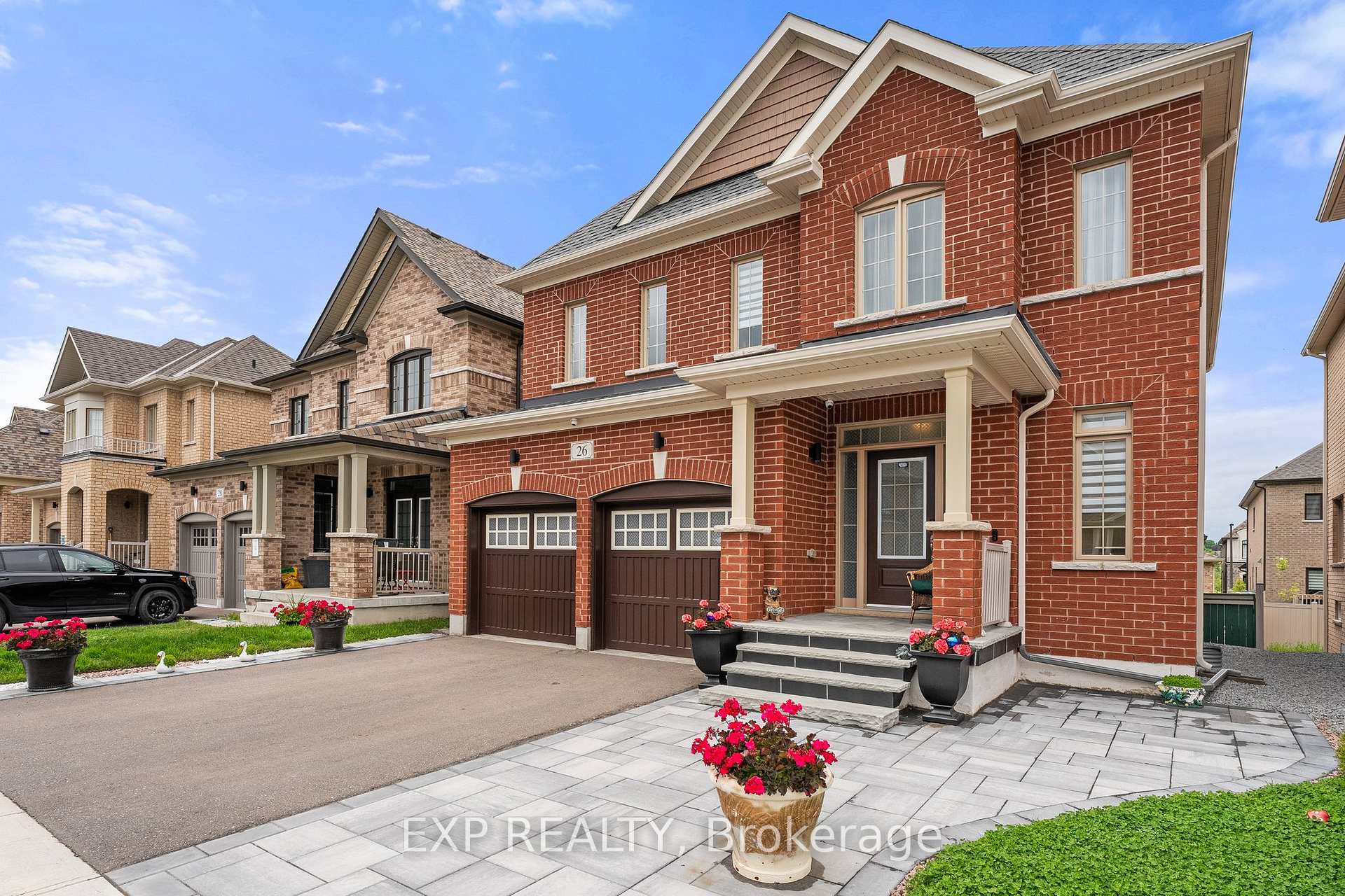 Photo 2 of 26 Pietrowski Drive, Georgina, Keswick North — HOMEH