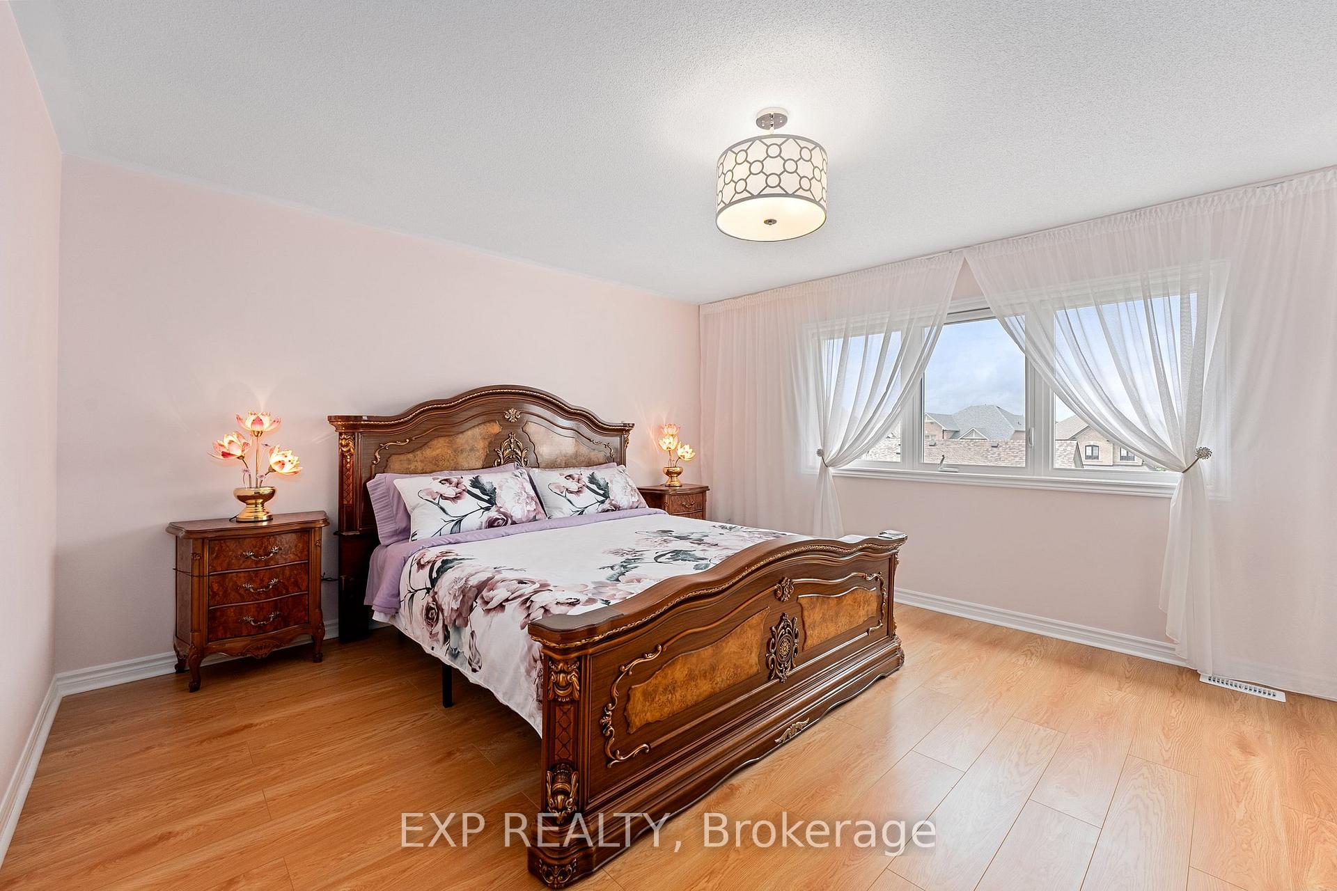 Photo 20 of 26 Pietrowski Drive, Georgina, Keswick North — HOMEH
