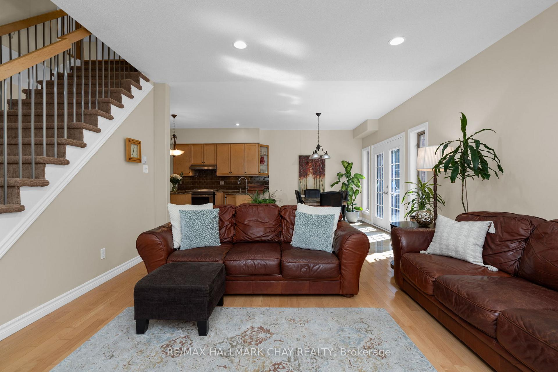 Photo 9 of 9 Crimson Ridge Road, Barrie, Bayshore — HOMEH