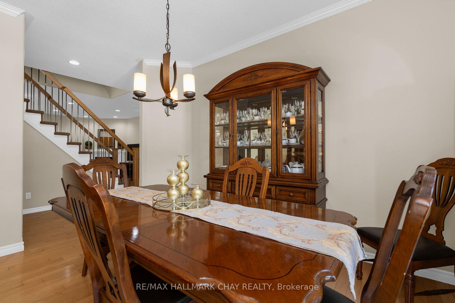 Photo 11 of 9 Crimson Ridge Road, Barrie, Bayshore — HOMEH