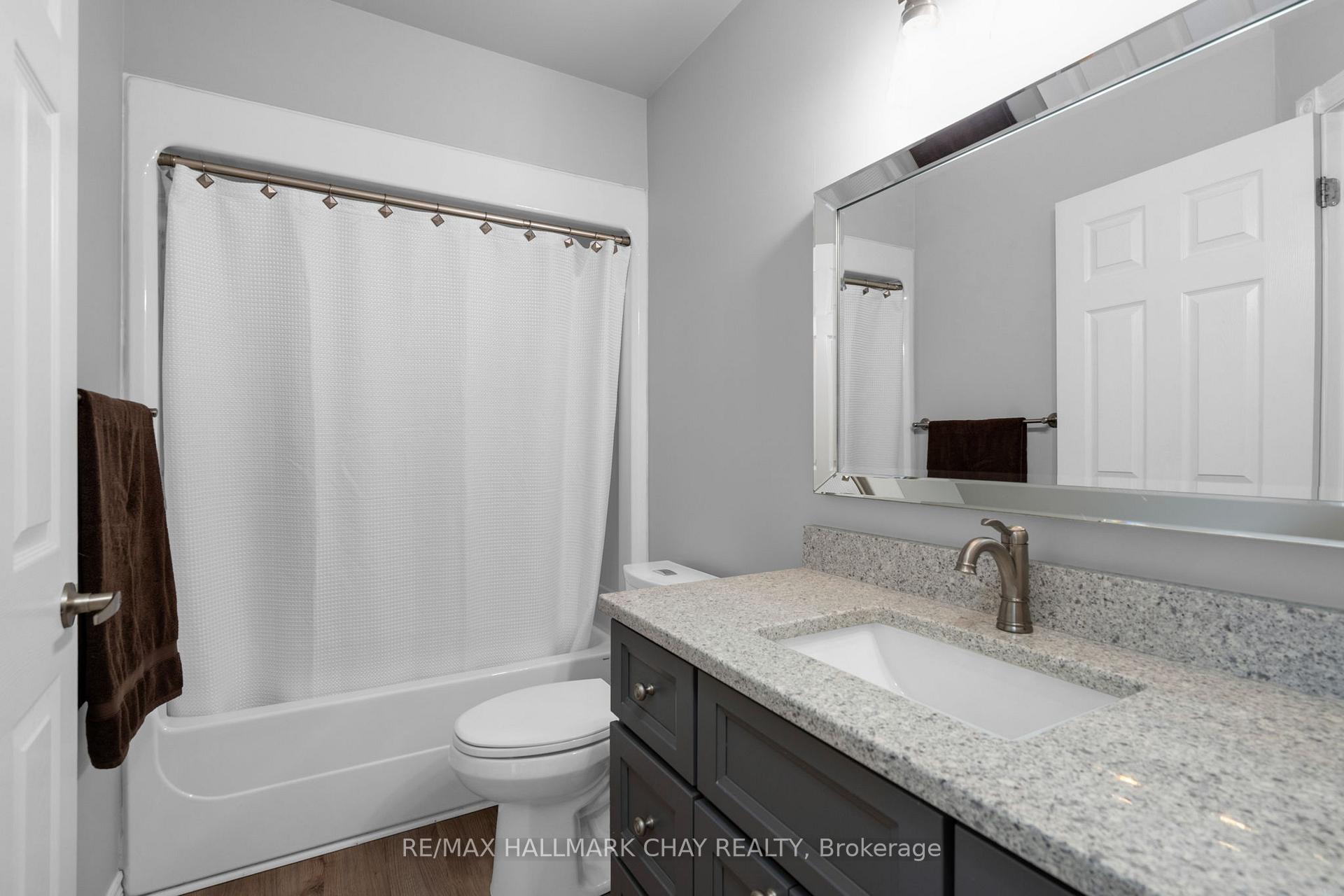 Photo 22 of 9 Crimson Ridge Road, Barrie, Bayshore — HOMEH