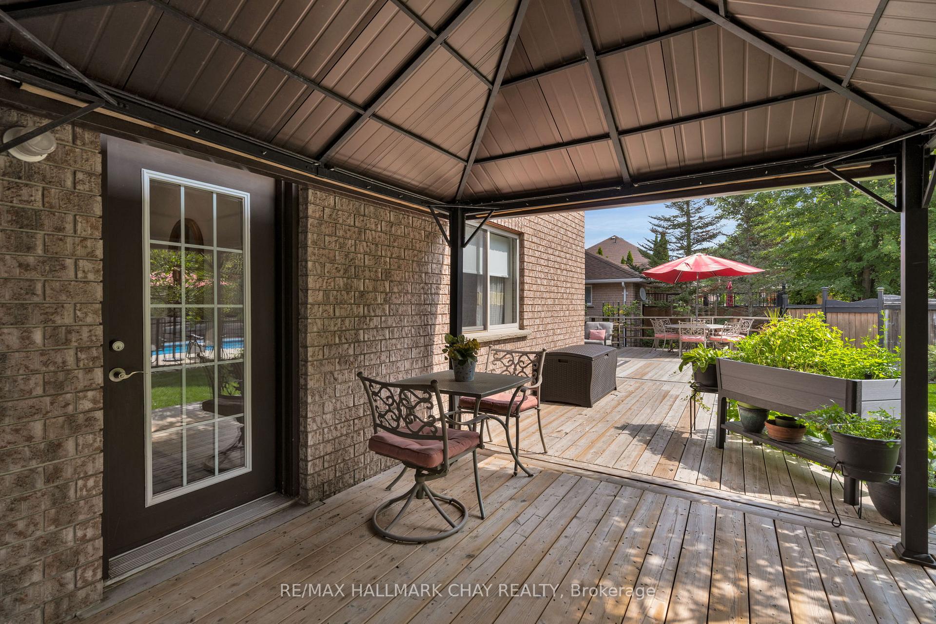 Photo 36 of 9 Crimson Ridge Road, Barrie, Bayshore — HOMEH