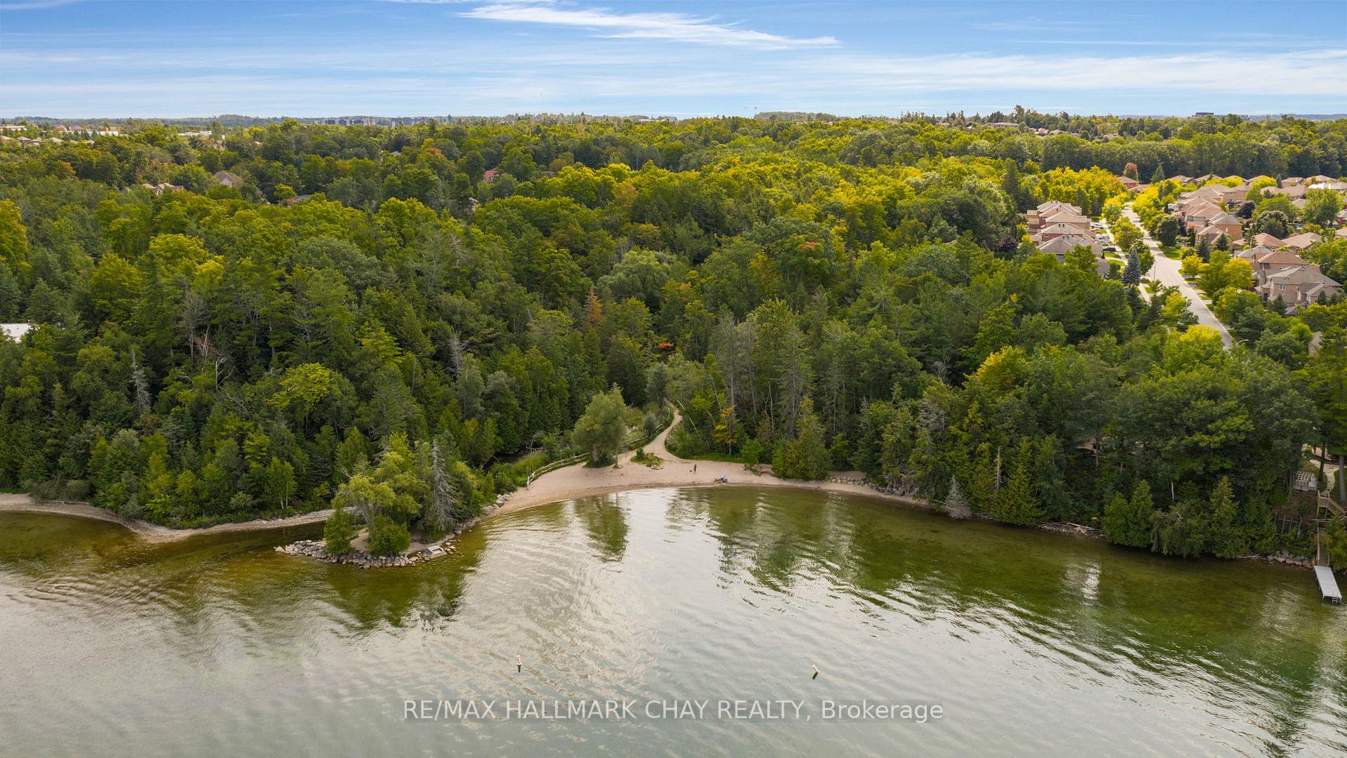 Photo 43 of 9 Crimson Ridge Road, Barrie, Bayshore — HOMEH