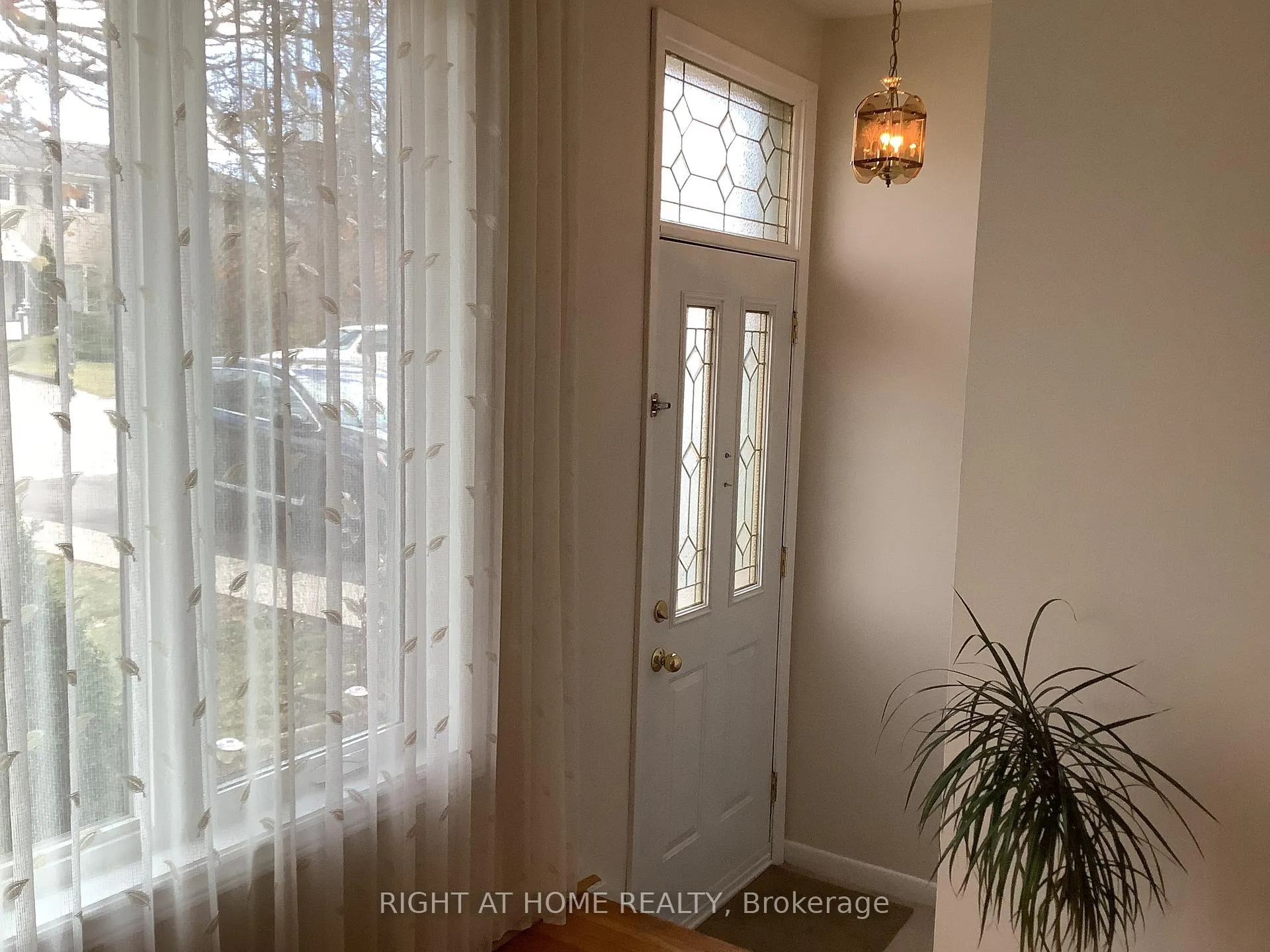 Photo 2 of 8 Davis Road, Aurora, Aurora Highlands — HOMEH