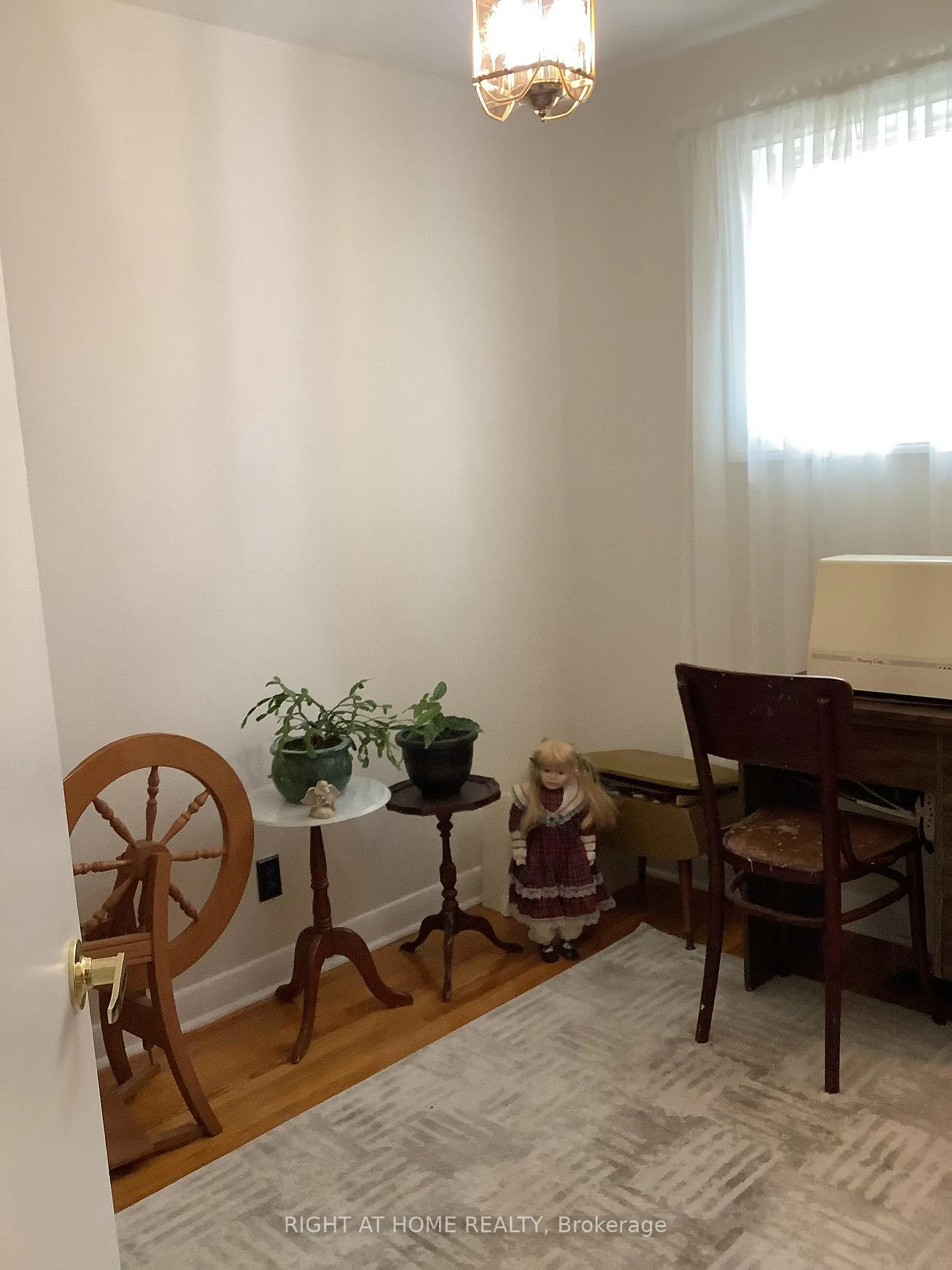 Photo 10 of 8 Davis Road, Aurora, Aurora Highlands — HOMEH