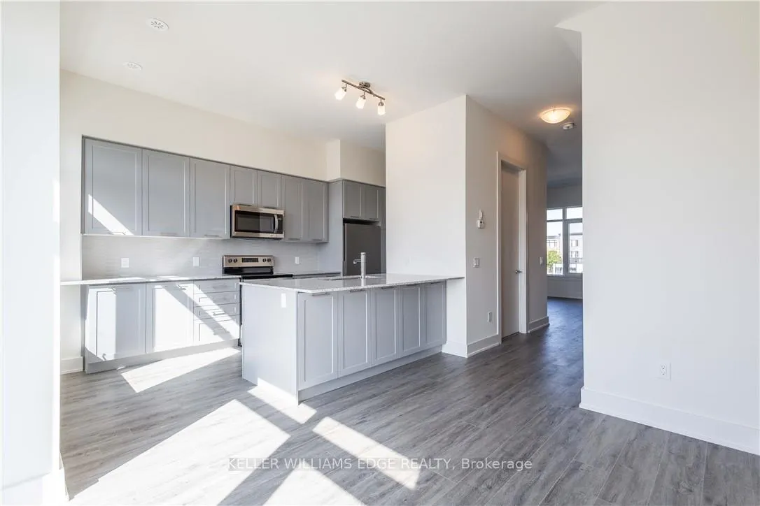Photo 3 of 52 Windward Drive, Grimsby, Grimsby Beach — HOMEH