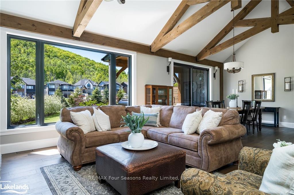 Photo 13 of 122 Barton Boulevard, Blue Mountains — HOMEH
