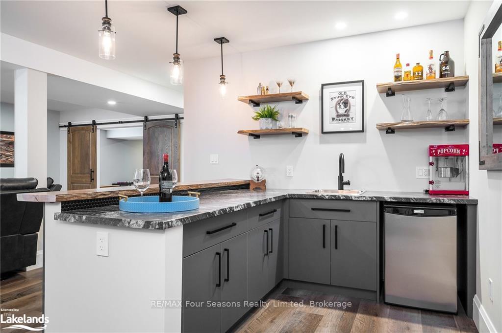 Photo 26 of 122 Barton Boulevard, Blue Mountains — HOMEH