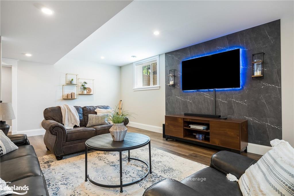Photo 33 of 122 Barton Boulevard, Blue Mountains — HOMEH