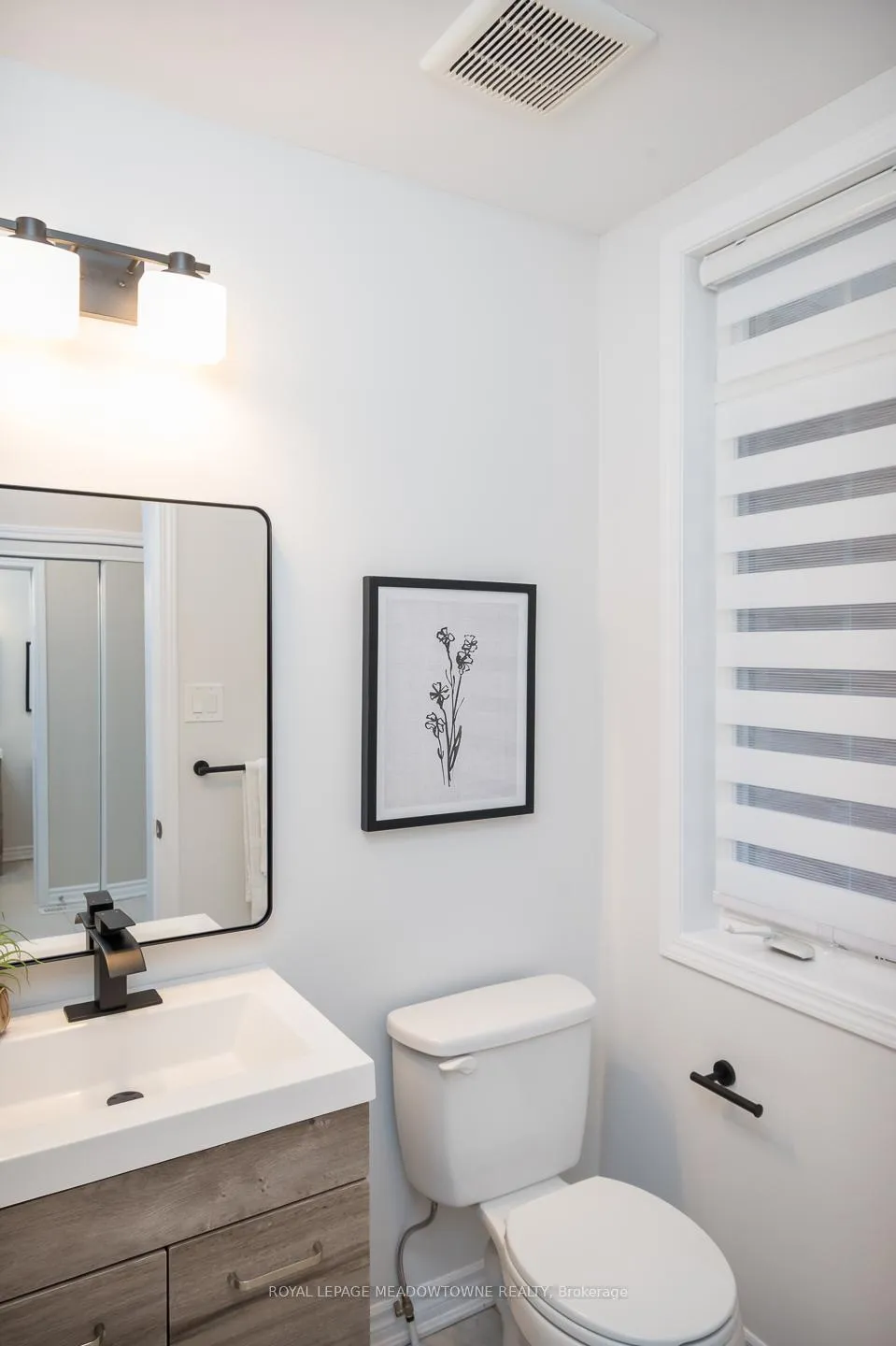 Photo 5 of 1667 Clitherow Street, Milton, Ford — HOMEH