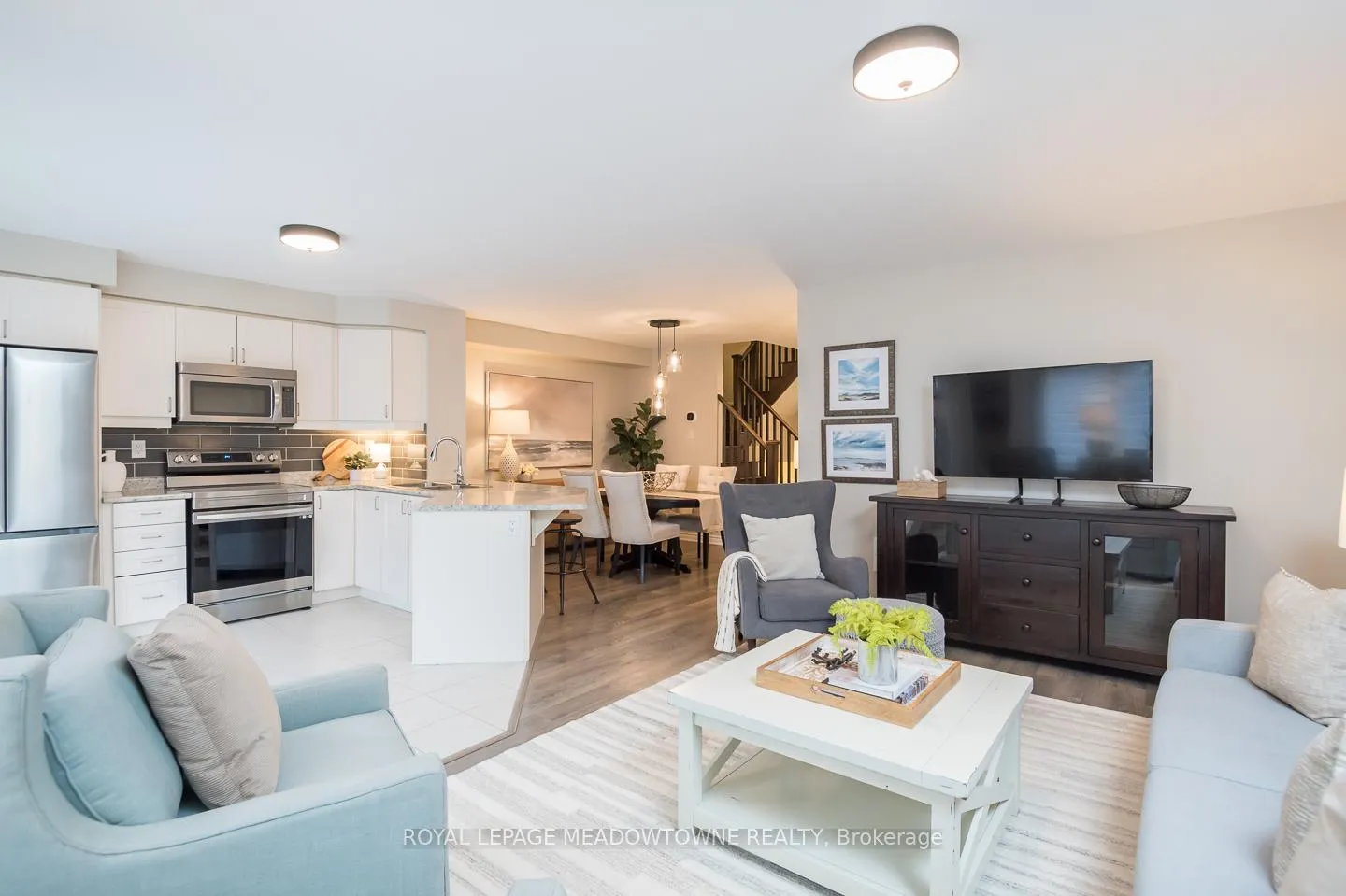 Photo 15 of 1667 Clitherow Street, Milton, Ford — HOMEH