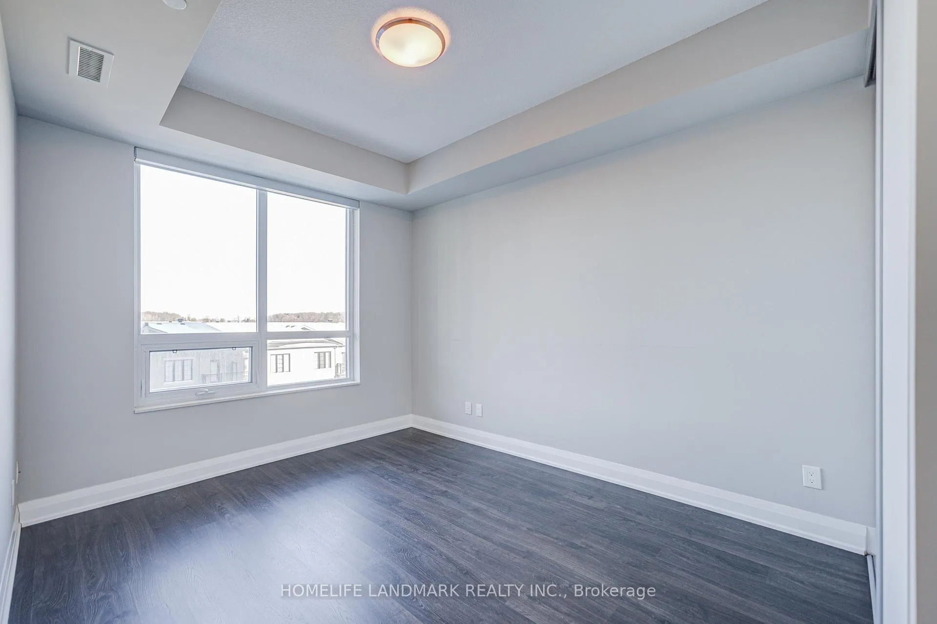 Photo 5 of Unit 519, 396 Highway 7 E, Richmond Hill, Doncrest — HOMEH