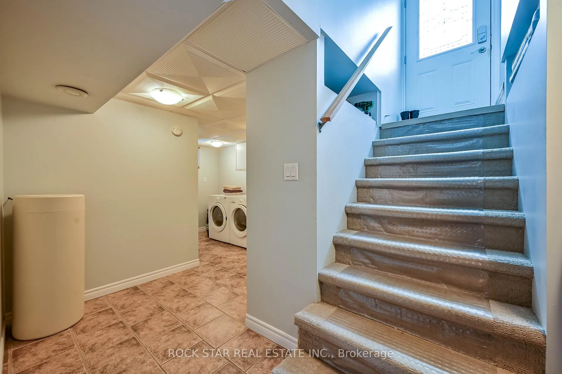 Photo 23 of 73 Barwood Crescent, Kitchener — HOMEH