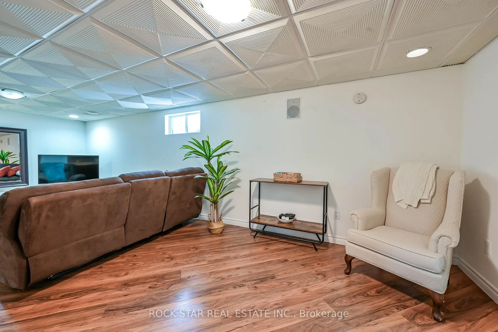 Photo 26 of 73 Barwood Crescent, Kitchener — HOMEH