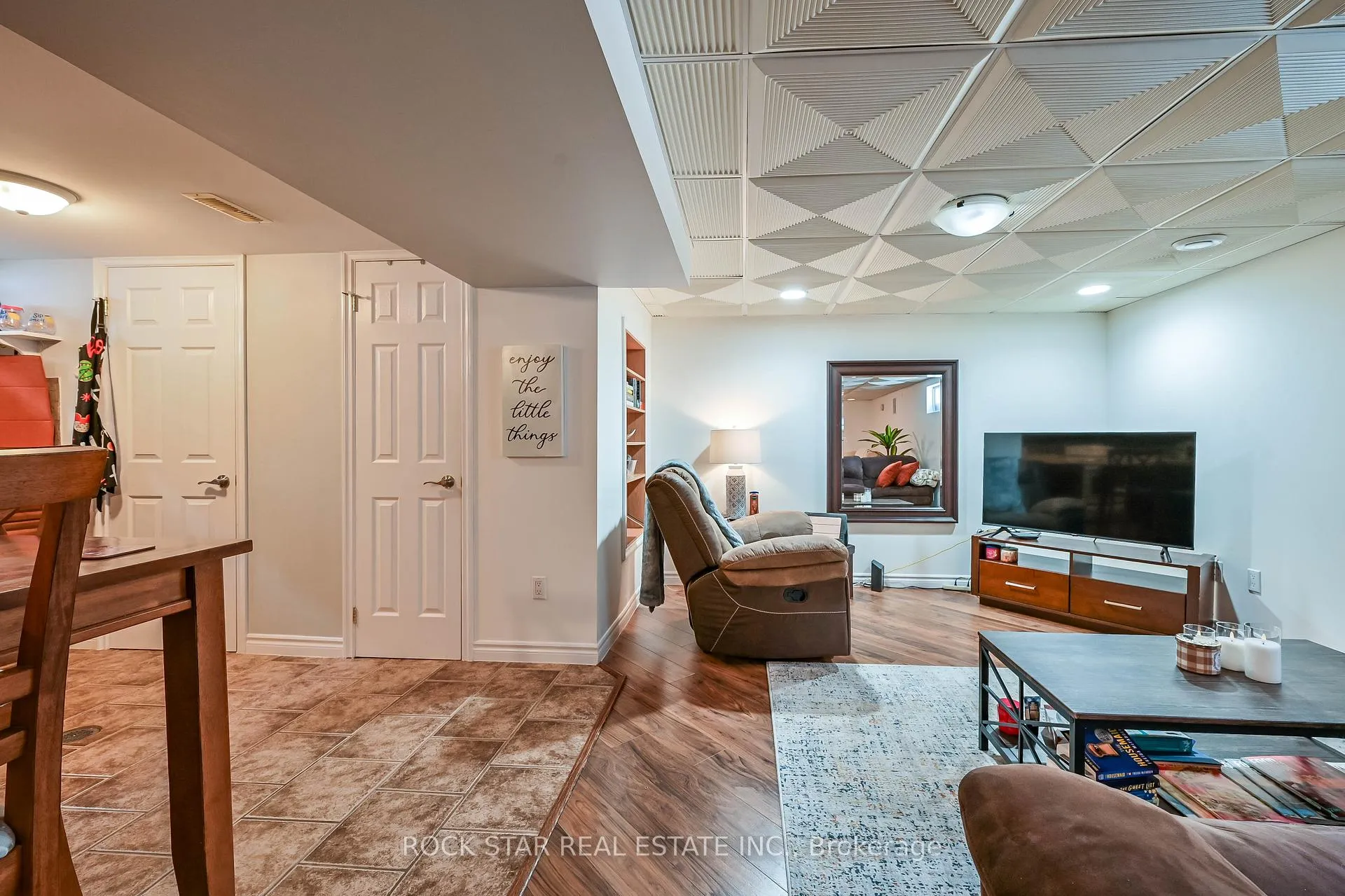 Photo 29 of 73 Barwood Crescent, Kitchener — HOMEH