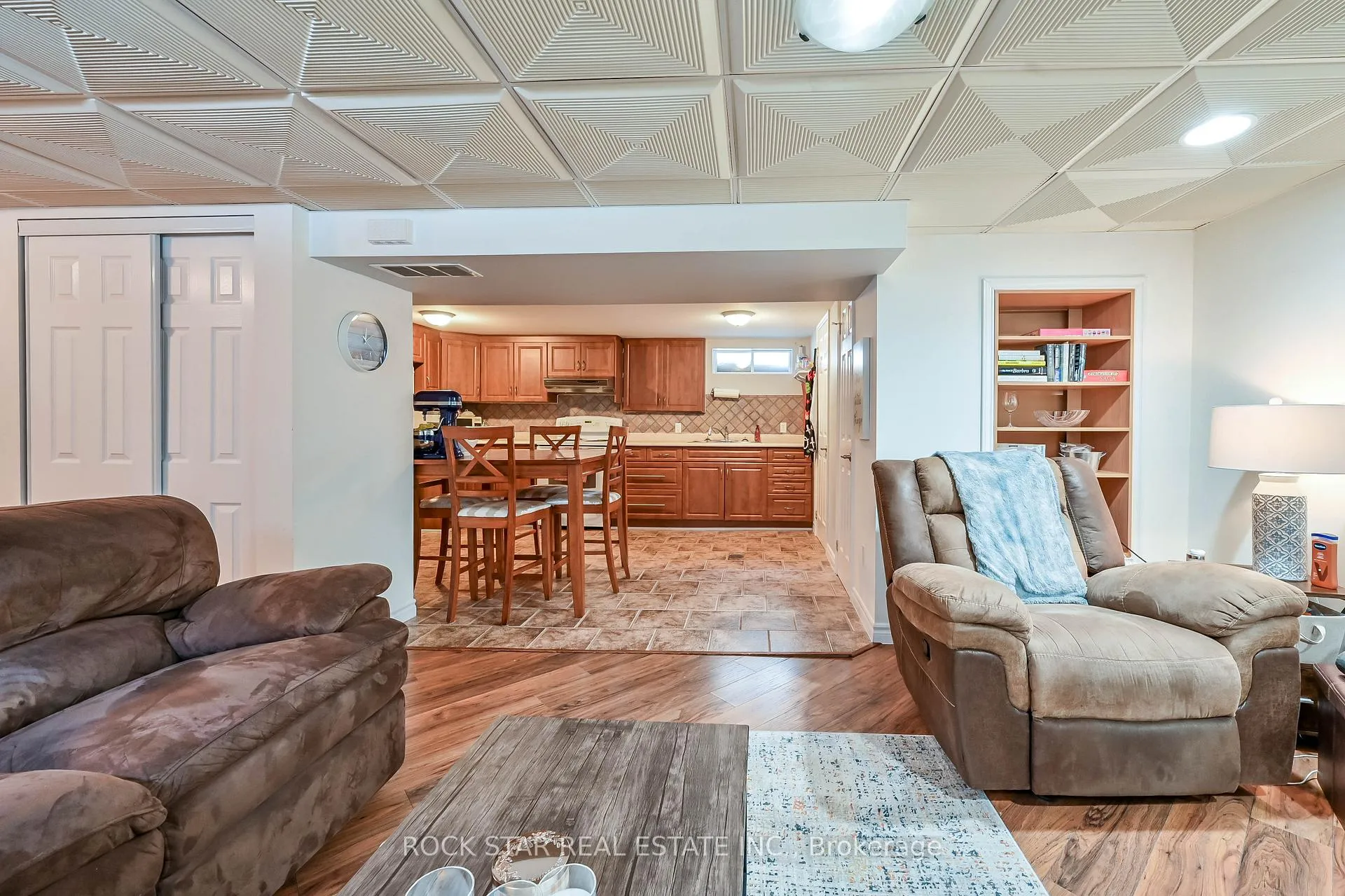 Photo 32 of 73 Barwood Crescent, Kitchener — HOMEH