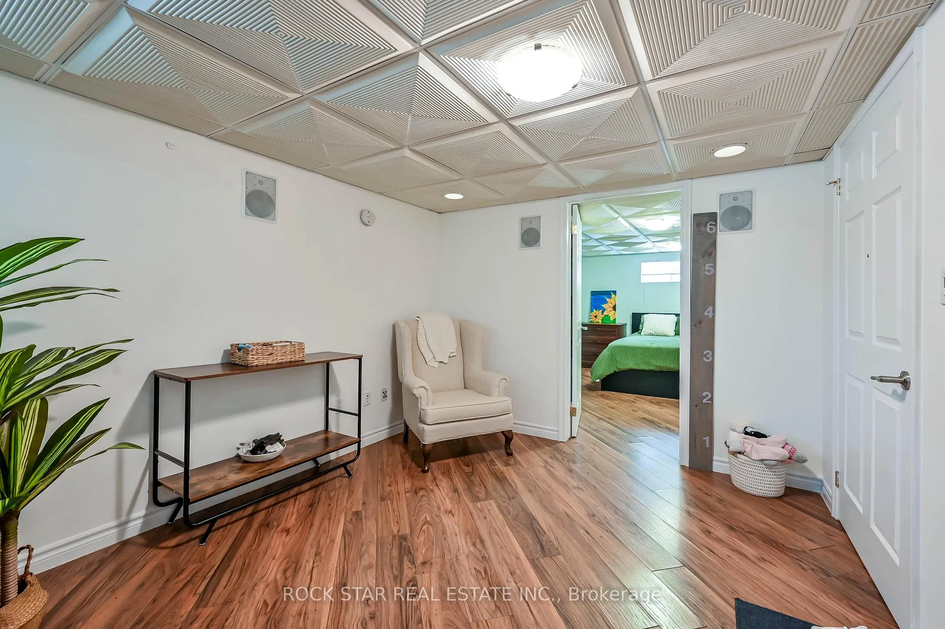 Photo 39 of 73 Barwood Crescent, Kitchener — HOMEH