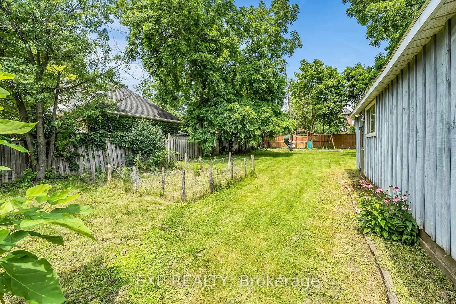 Photo 18 of 81 Mill Street, Richmond Hill, Mill Pond — HOMEH