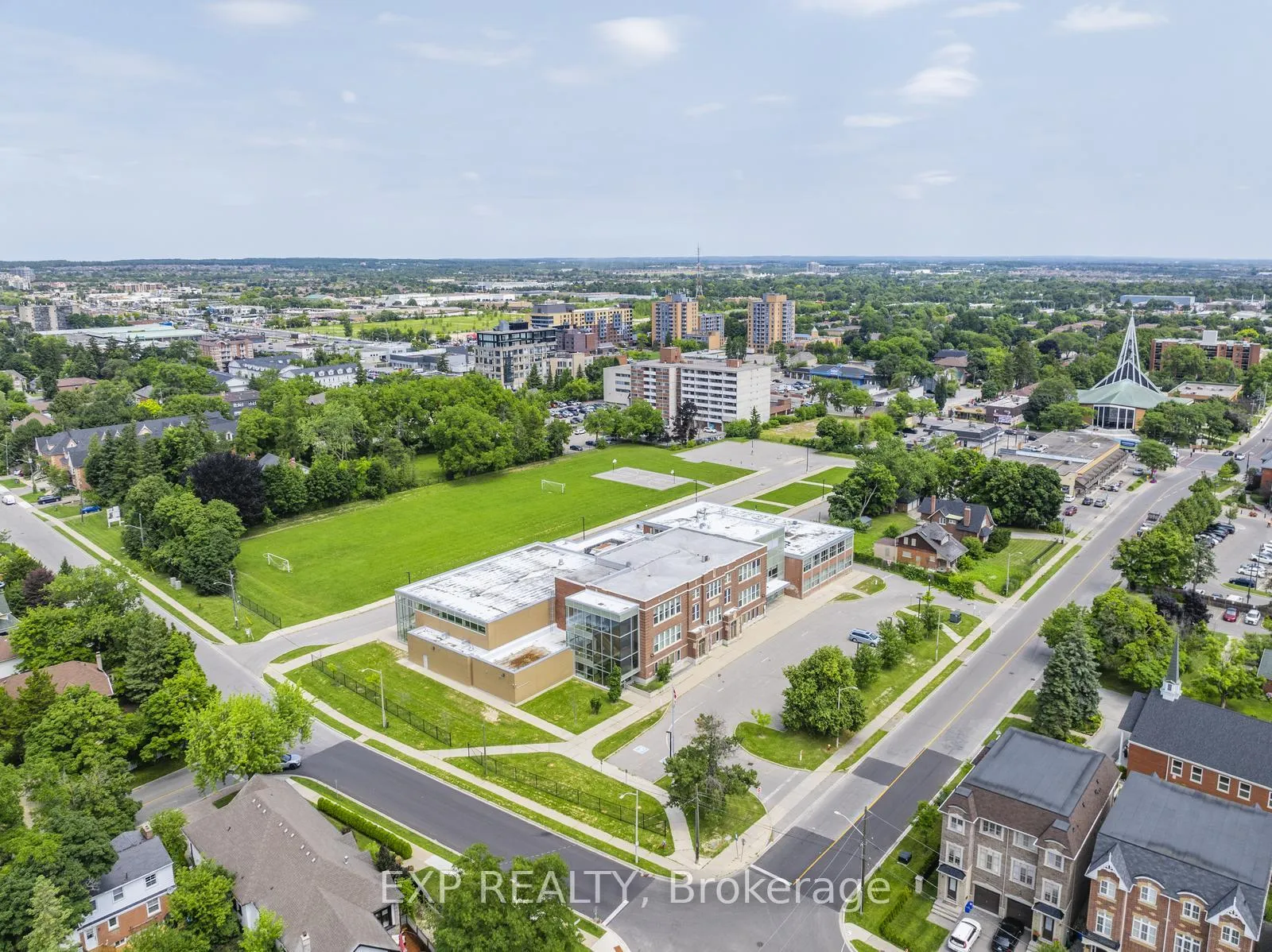 Photo 19 of 81 Mill Street, Richmond Hill, Mill Pond — HOMEH