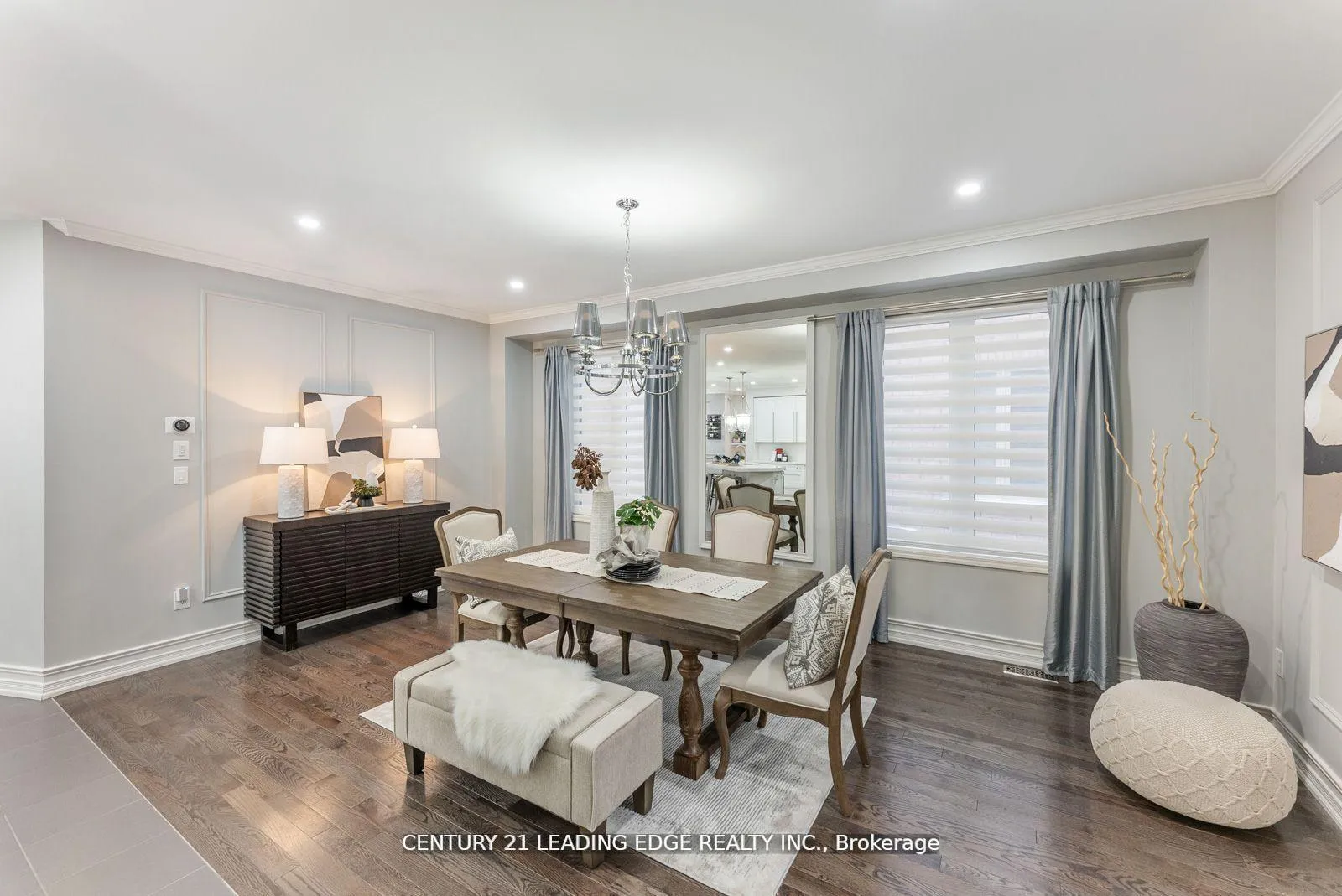 Photo 8 of 2397 Dress Circle Crescent E, Oshawa, Windfields — HOMEH