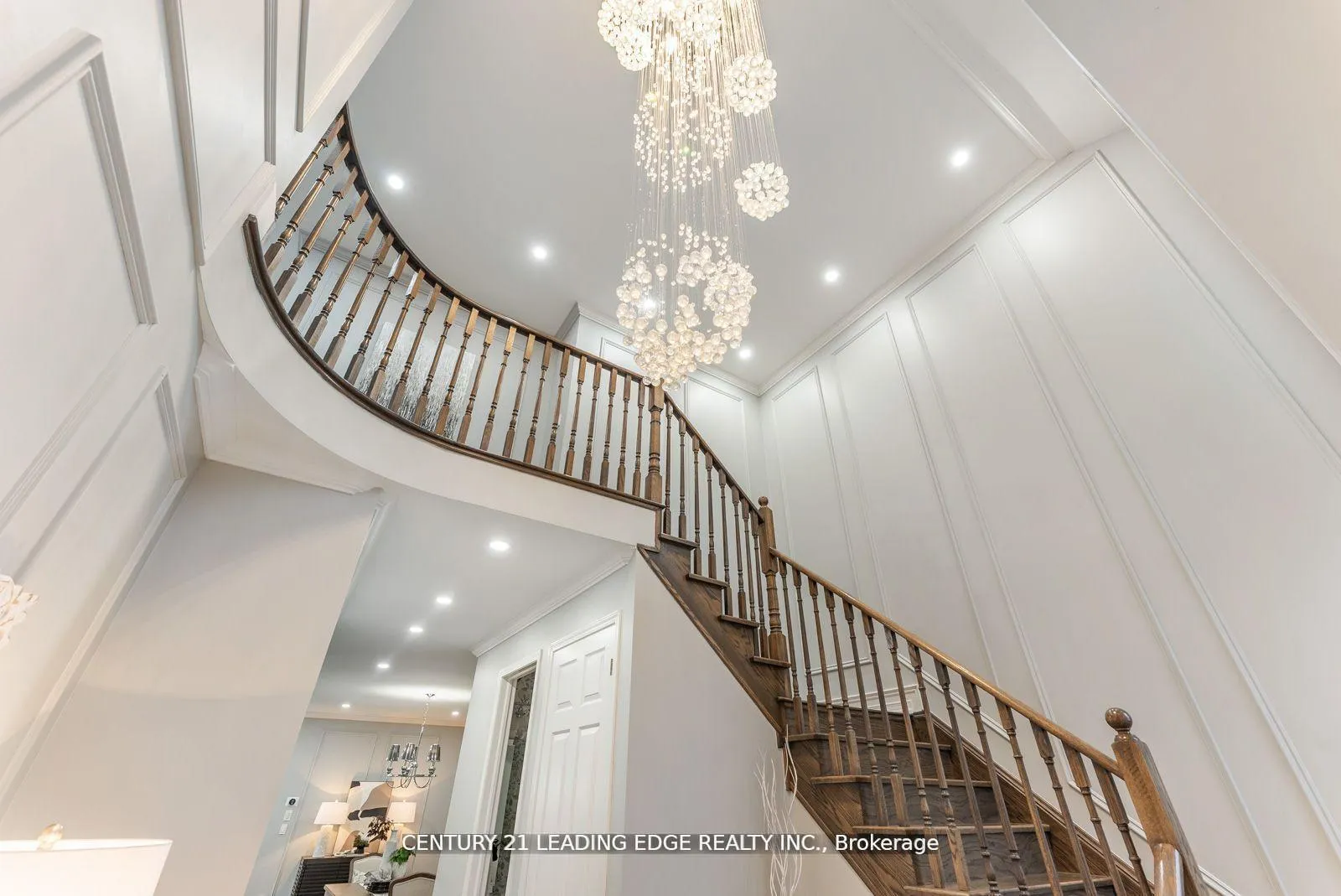 Photo 19 of 2397 Dress Circle Crescent E, Oshawa, Windfields — HOMEH