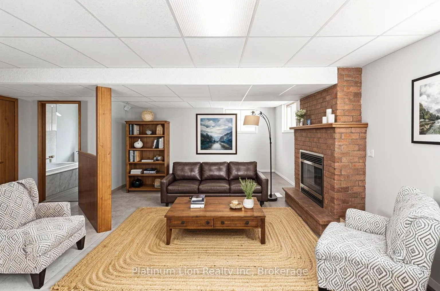 Photo 2 of 520 Anson Drive, Hamilton, Ancaster — HOMEH