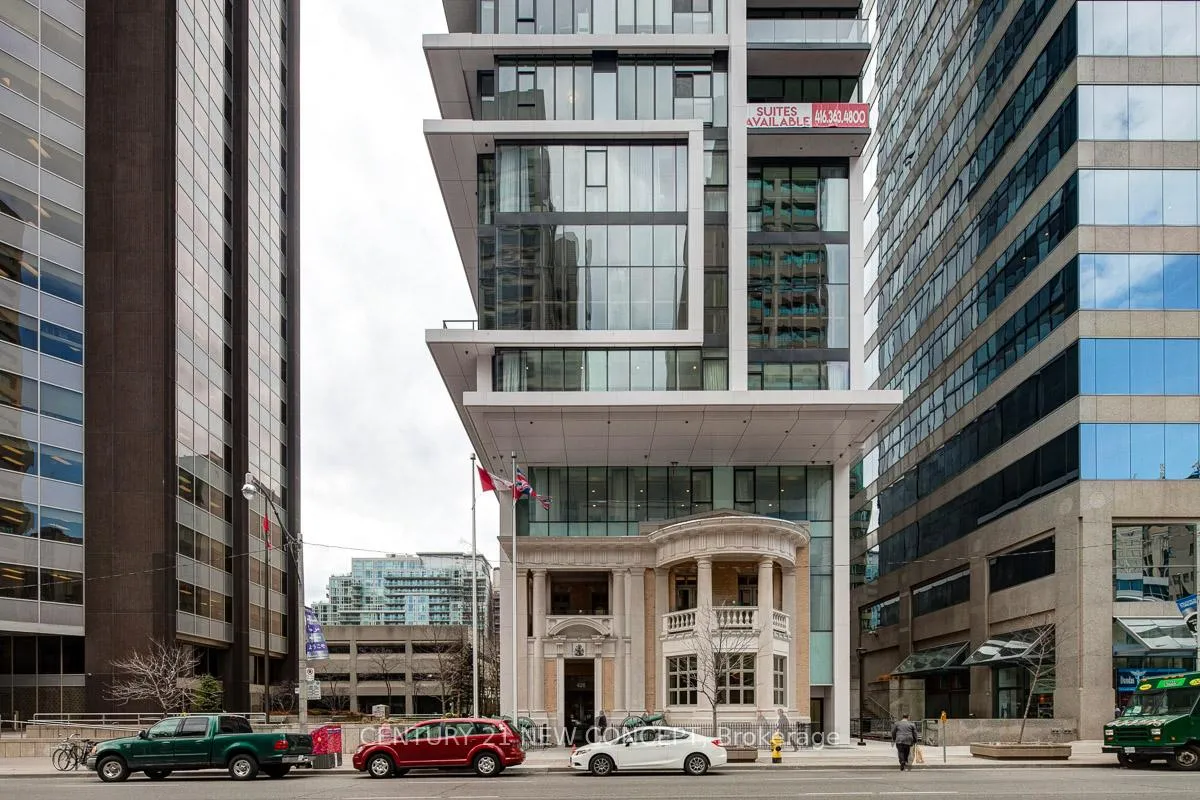 Front of Unit 2201, 426 University Avenue