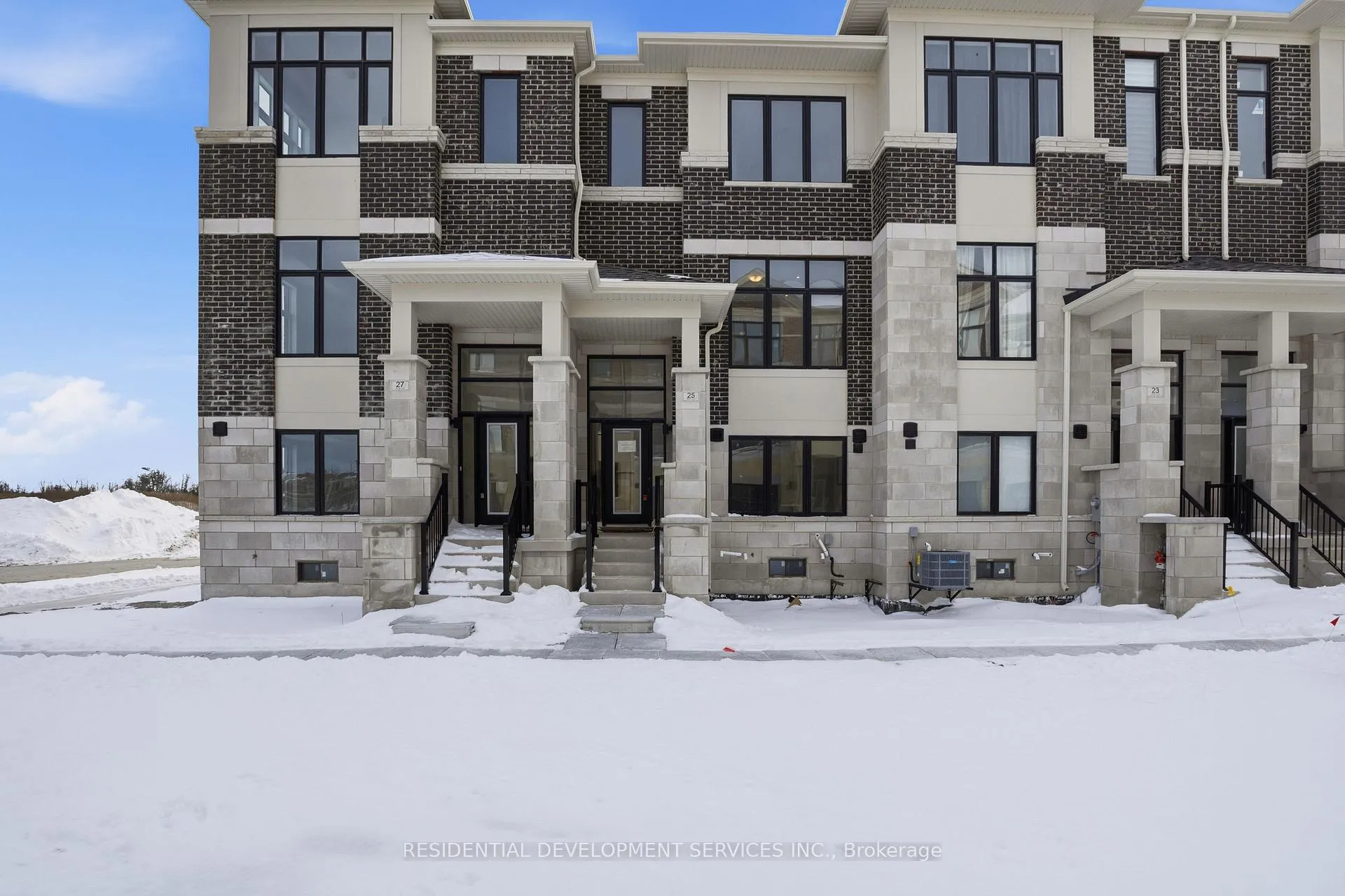 Front of 25 Norman Fleming Lane