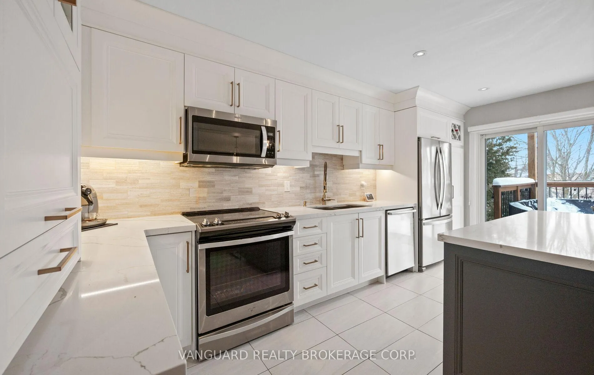 Photo 19 of 272 Stone Road, Aurora, Aurora Grove — HOMEH