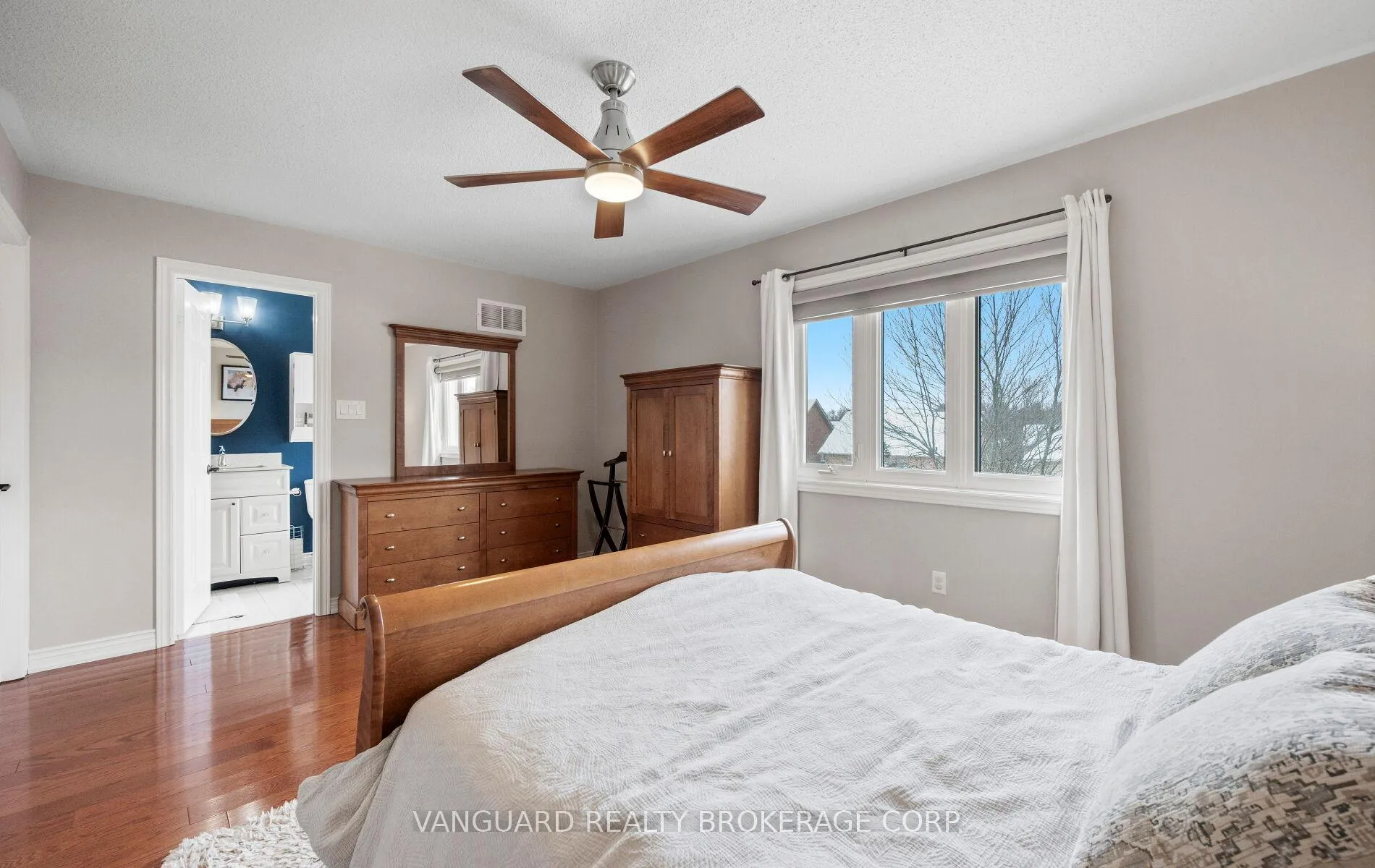 Photo 27 of 272 Stone Road, Aurora, Aurora Grove — HOMEH