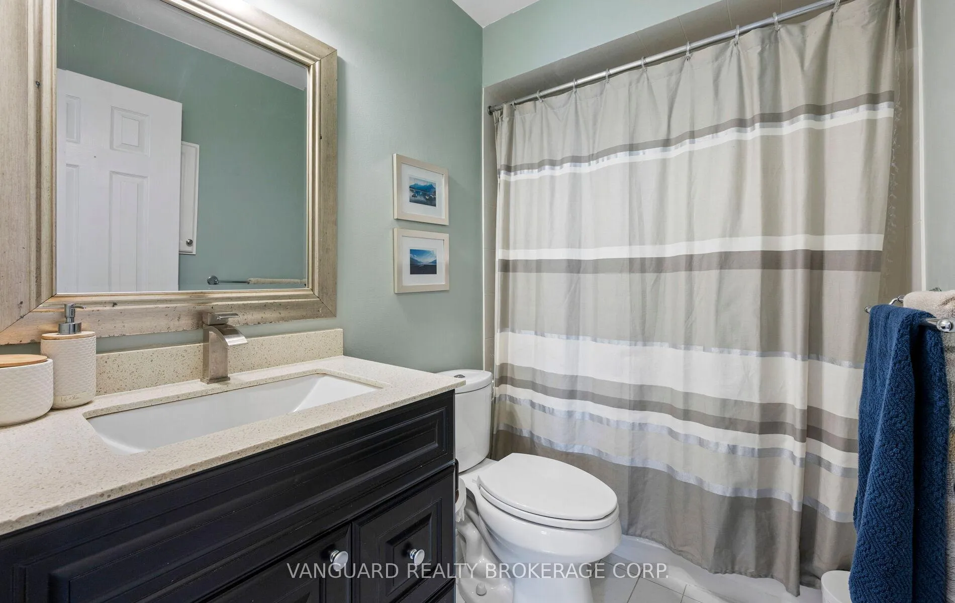 Photo 34 of 272 Stone Road, Aurora, Aurora Grove — HOMEH