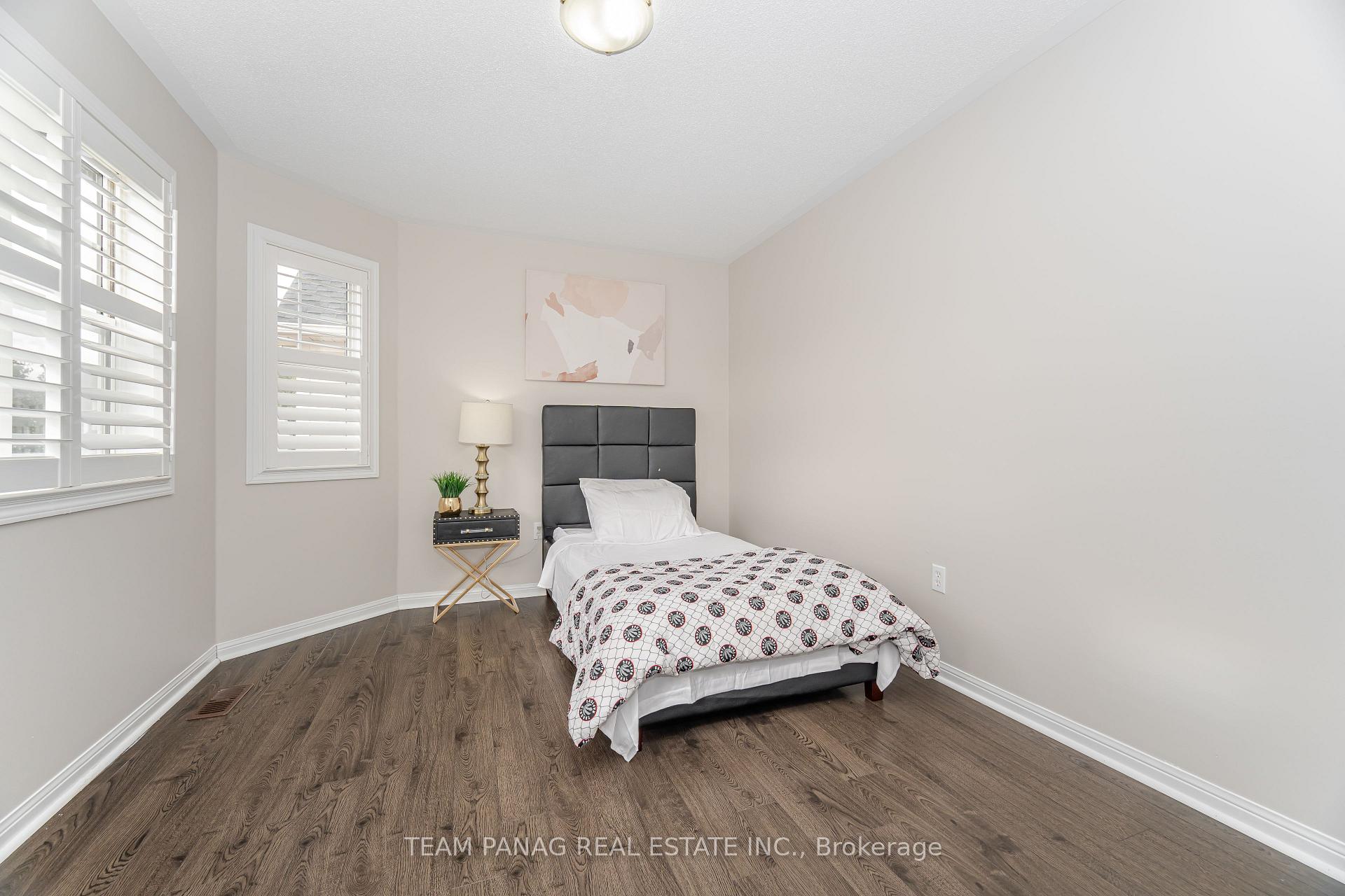 Photo 20 of 29 Dalia Street, Brampton, Credit Valley — HOMEH