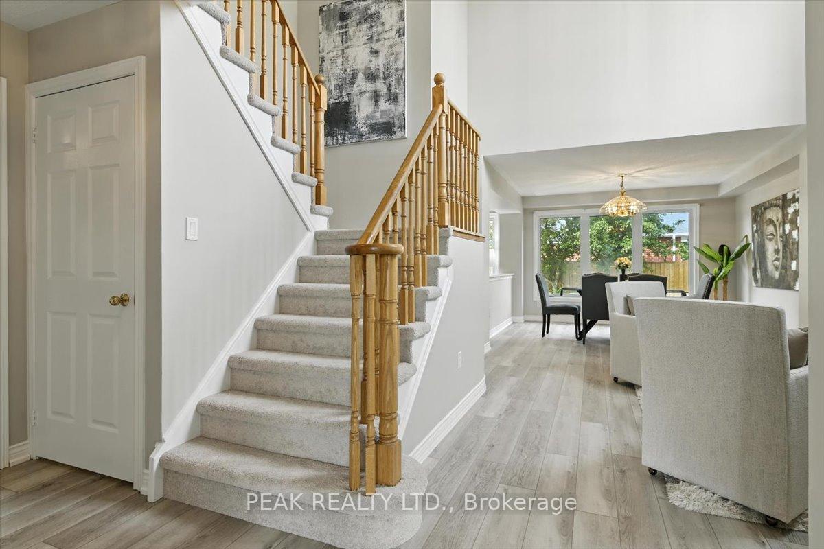 Photo 6 of 2 Granary Lane, Clarington, Courtice — HOMEH