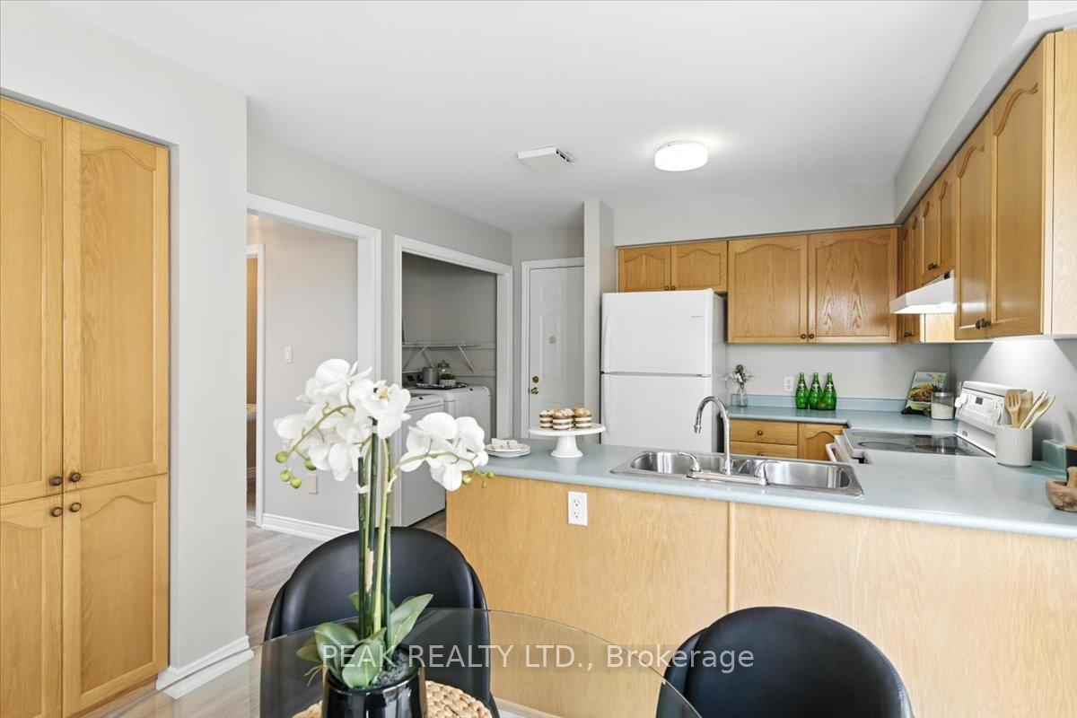 Photo 16 of 2 Granary Lane, Clarington, Courtice — HOMEH