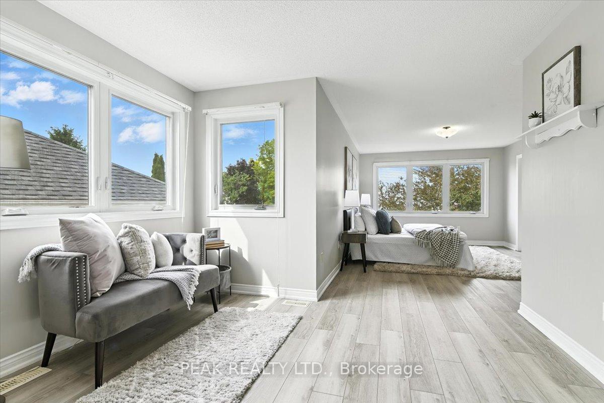 Photo 25 of 2 Granary Lane, Clarington, Courtice — HOMEH