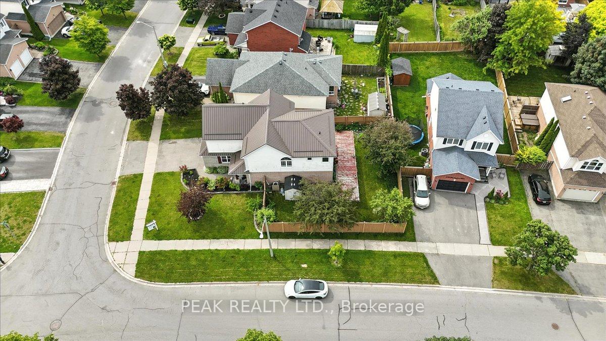 Photo 43 of 2 Granary Lane, Clarington, Courtice — HOMEH