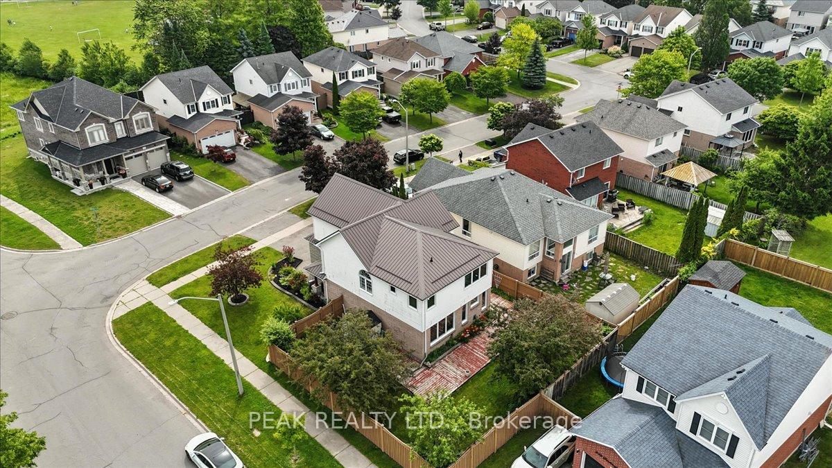 Photo 46 of 2 Granary Lane, Clarington, Courtice — HOMEH