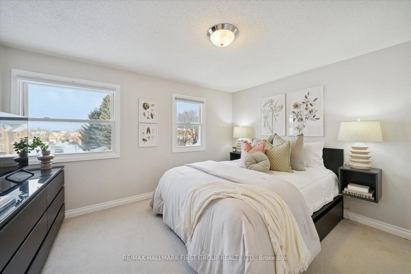 Photo 11 of 79 Woodstone Place, Whitby, Pringle Creek — HOMEH